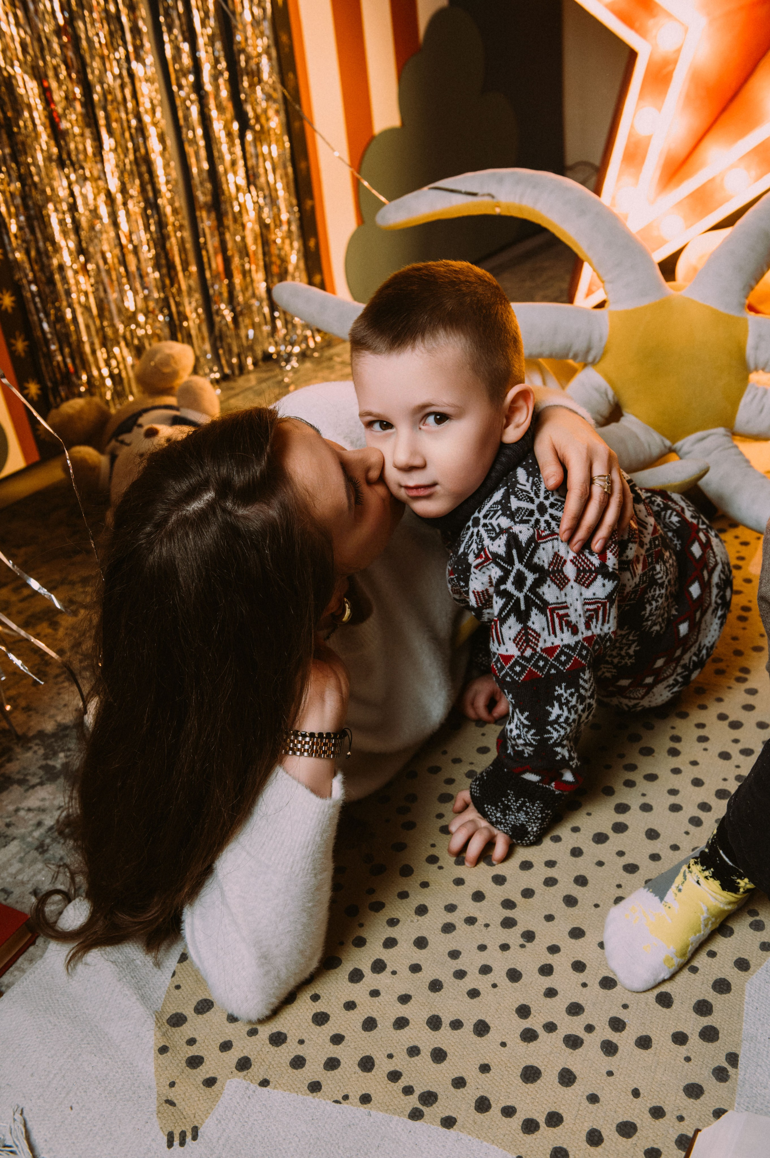 Большая семья собралась вместе на Новый год. Фотограф в Сургуте Светлана Гибадуллина