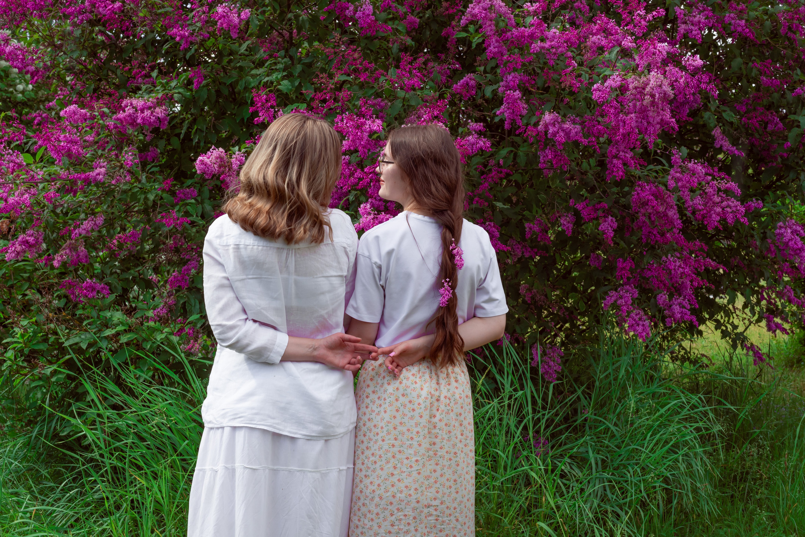 Мама и дочь в Лошицком парке. Фотограф Крещения и Венчания. Минск и другие города. Почтенная Наташа