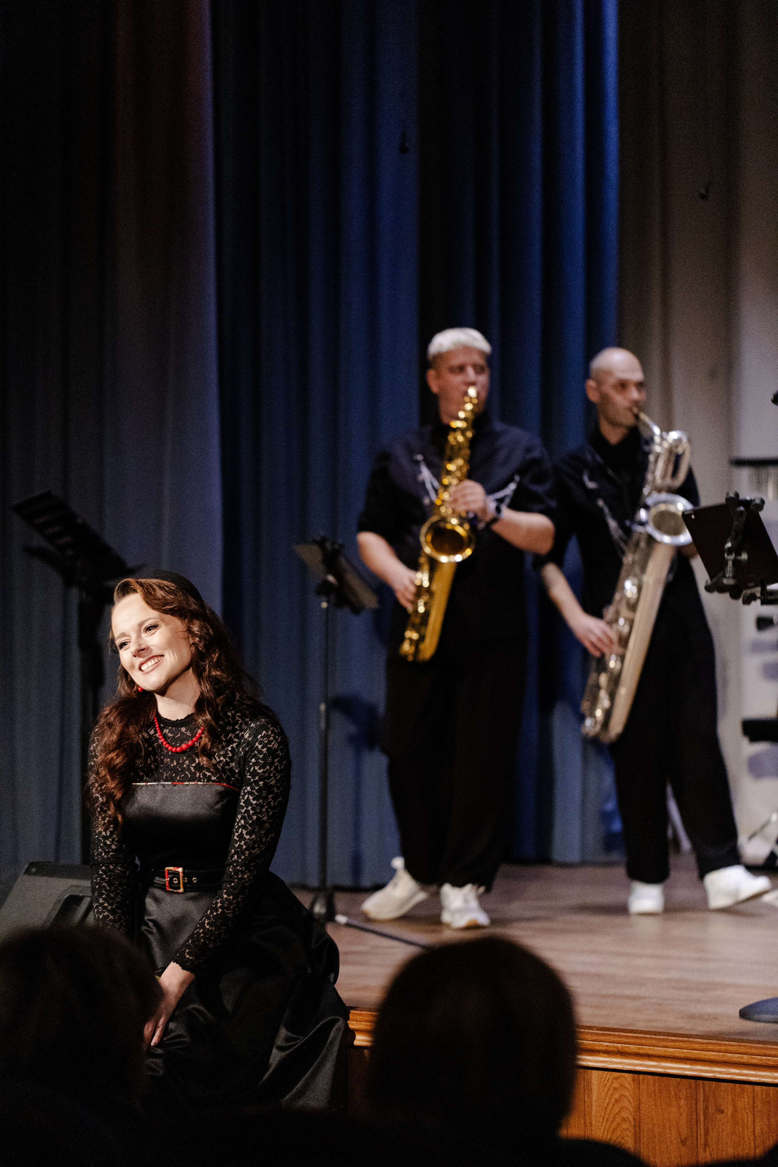 Сольный концерт 4.10. СУРОВЦЕВА project. Эстрадно-народный кавер-бэнд