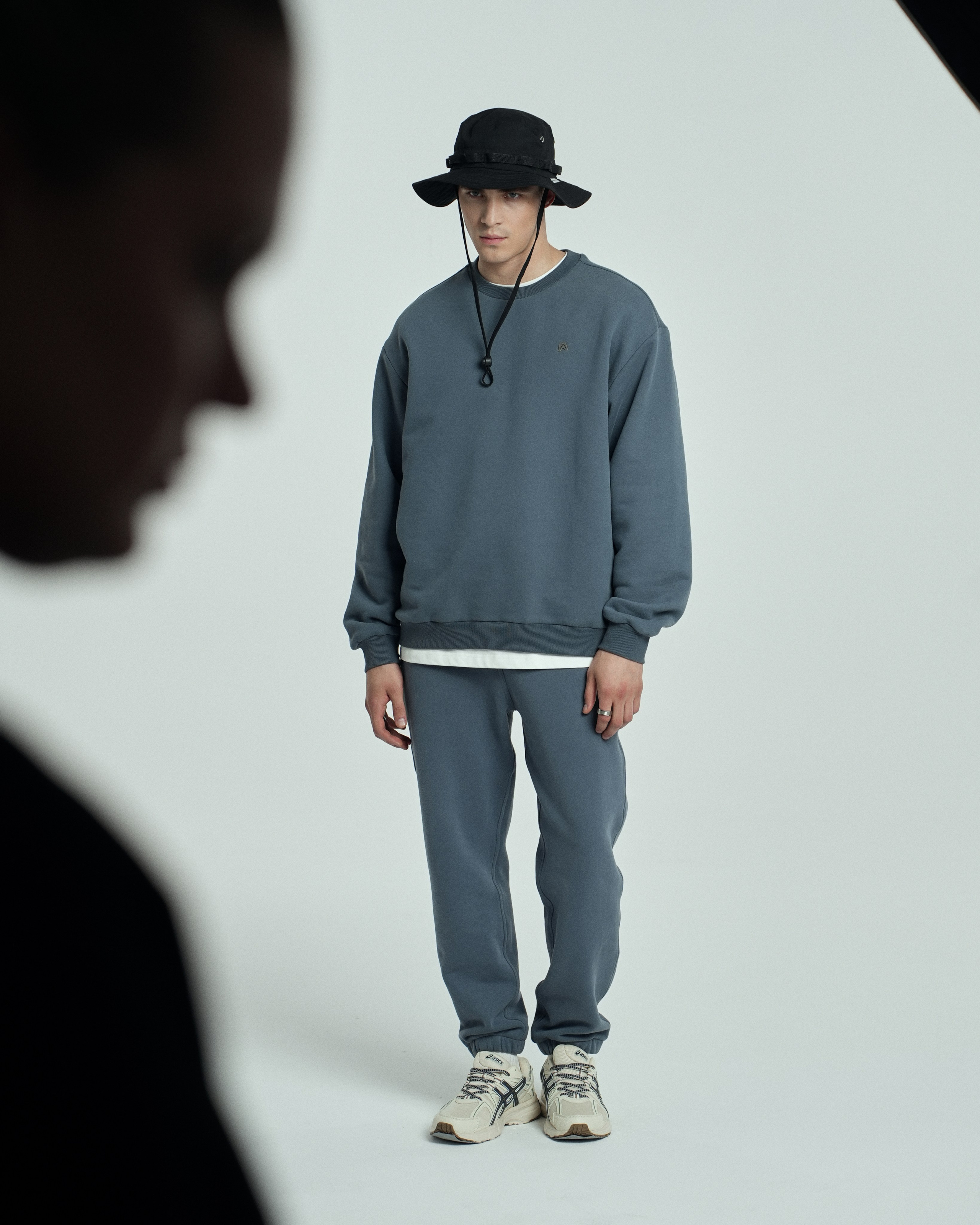 PAVILION 25. ANNA — PHOTOGRAPHER