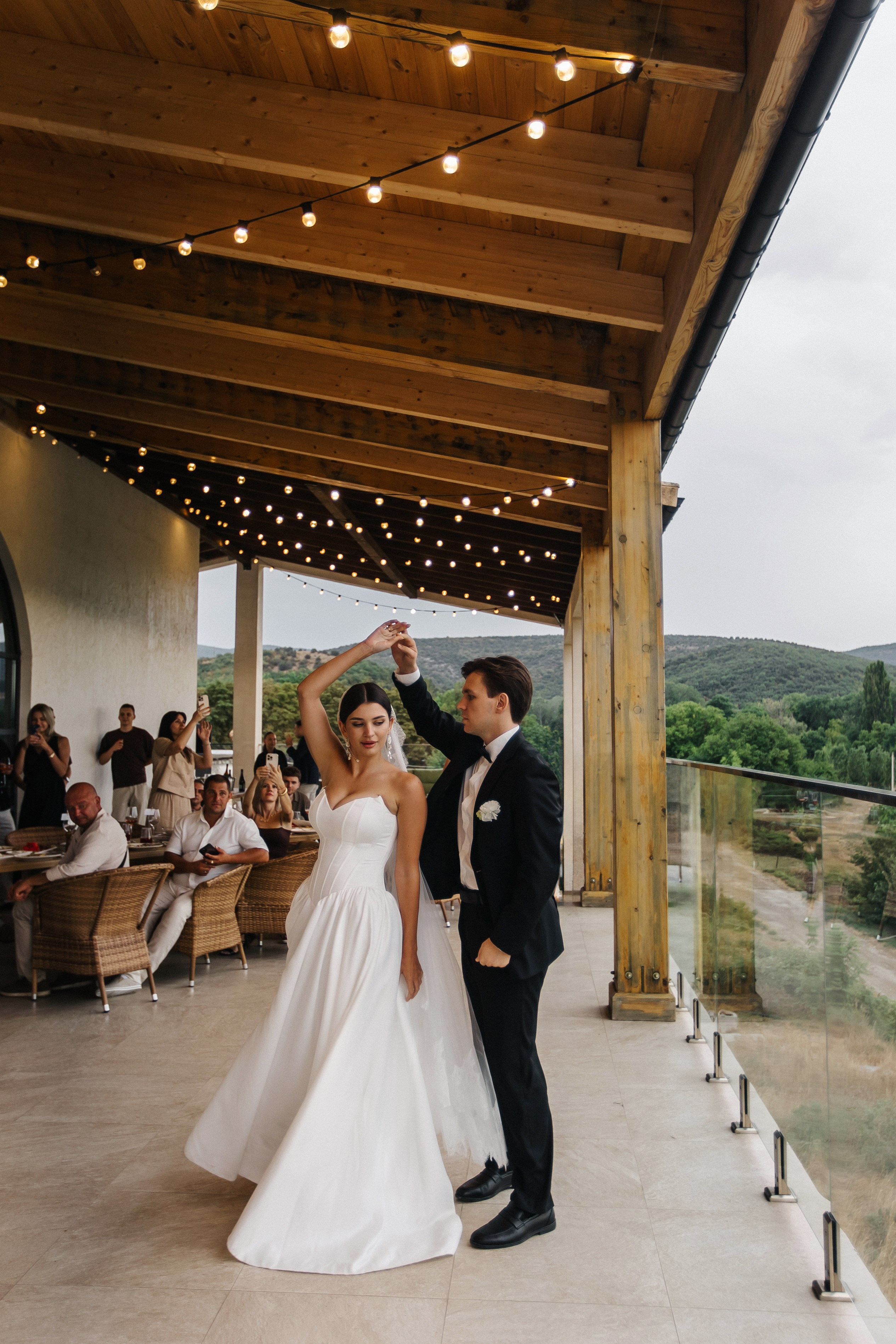 Александр и Алина. Усадьба Акчурина. Фотограф Анна Лейман. Севастополь