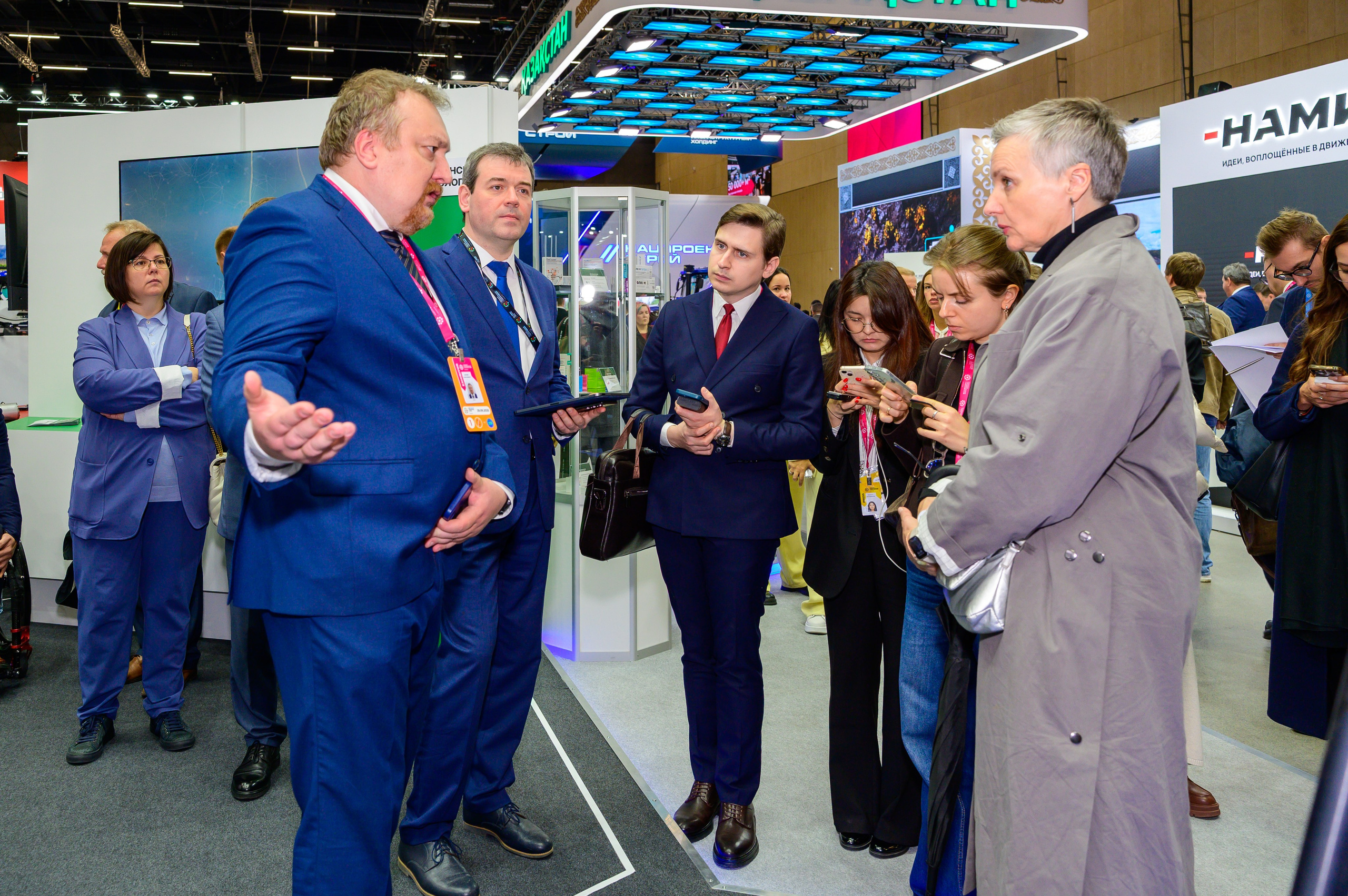 BigindustrialweekBelarus. Фотоуслуги, услуги фотографа, фотографирование важных событий