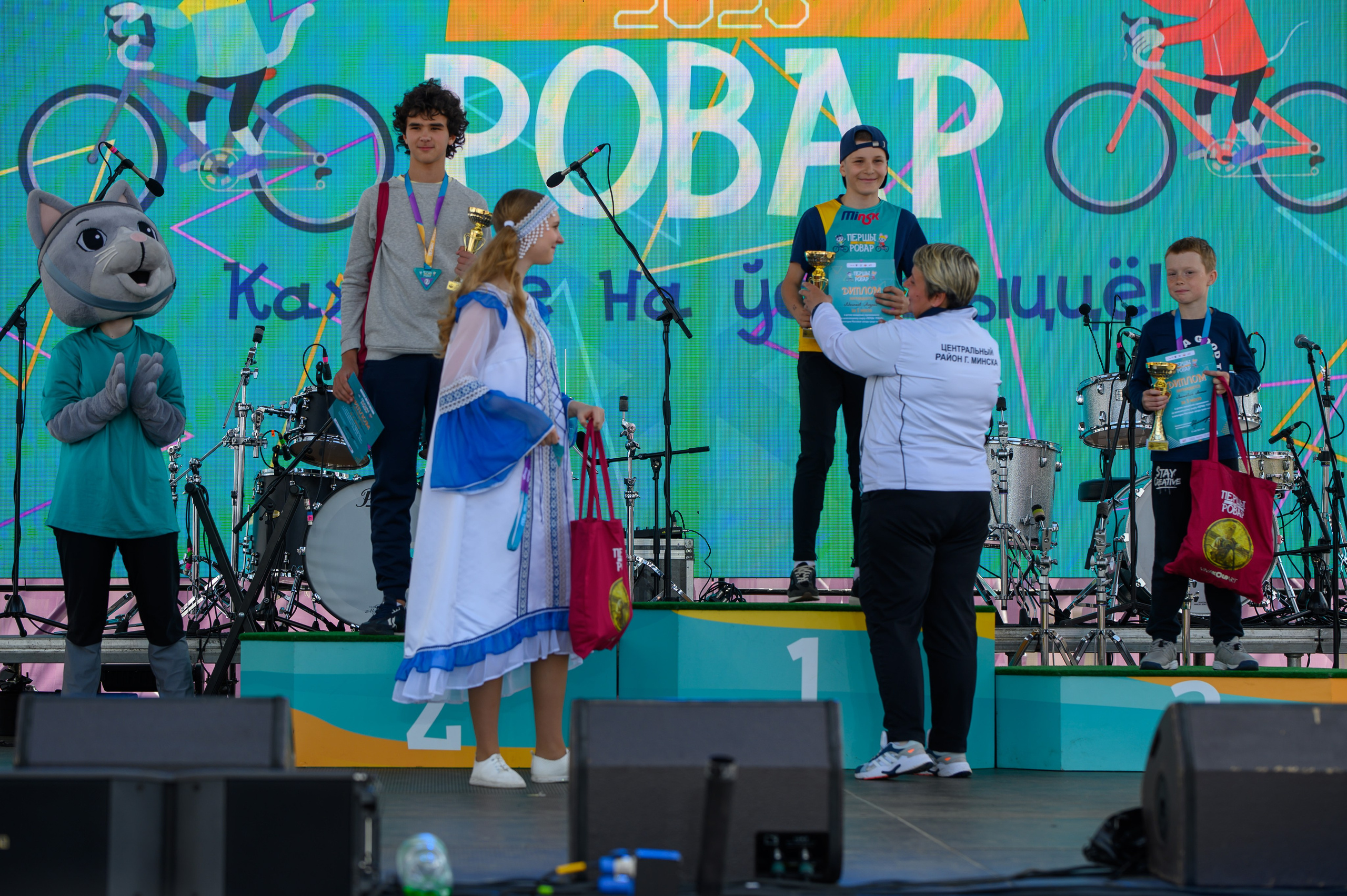 Репортажная съемка с открытия магазина. Фотоуслуги, услуги фотографа, фотографирование важных событий