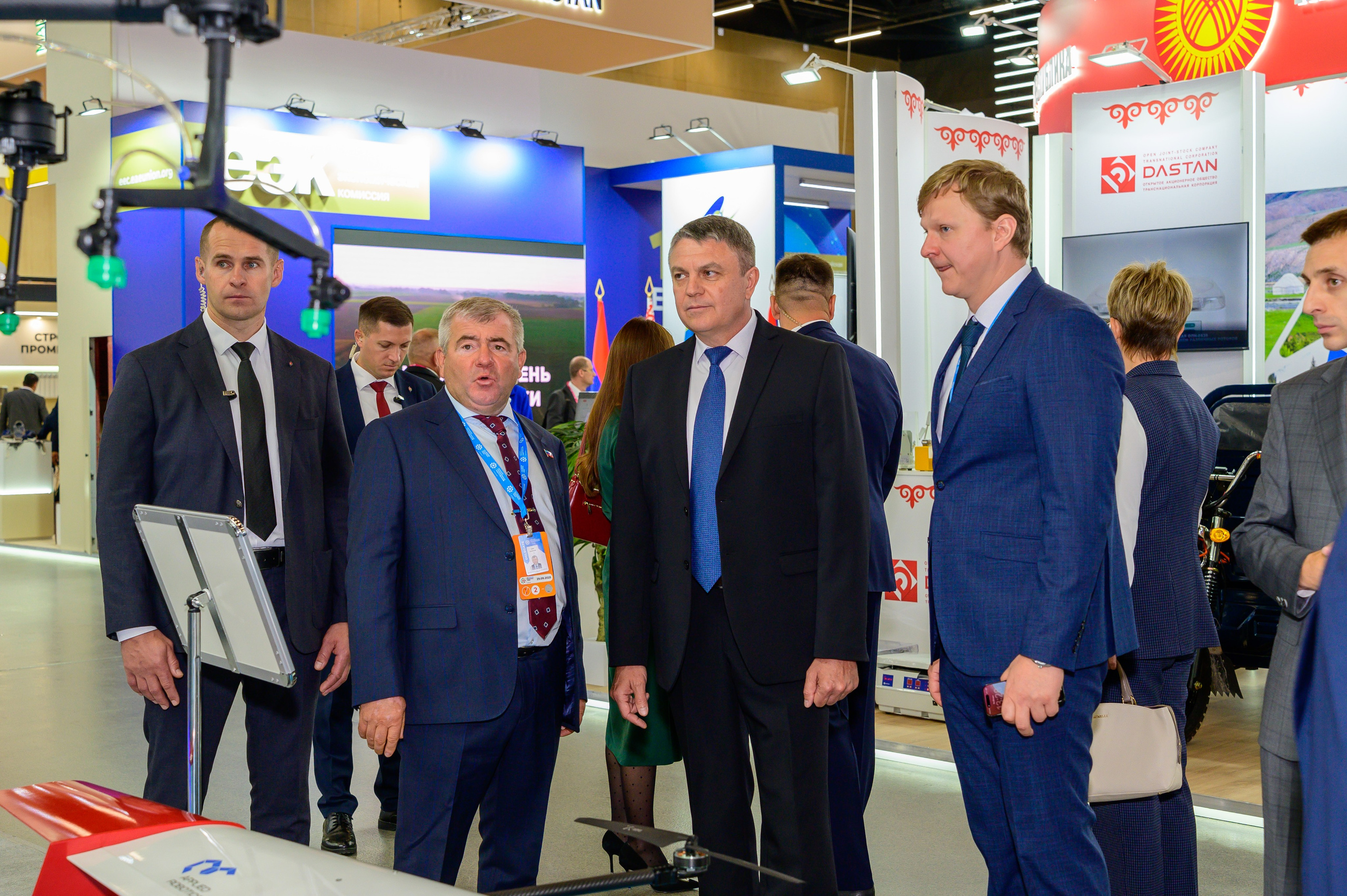 BigindustrialweekBelarus. Фотоуслуги, услуги фотографа, фотографирование важных событий