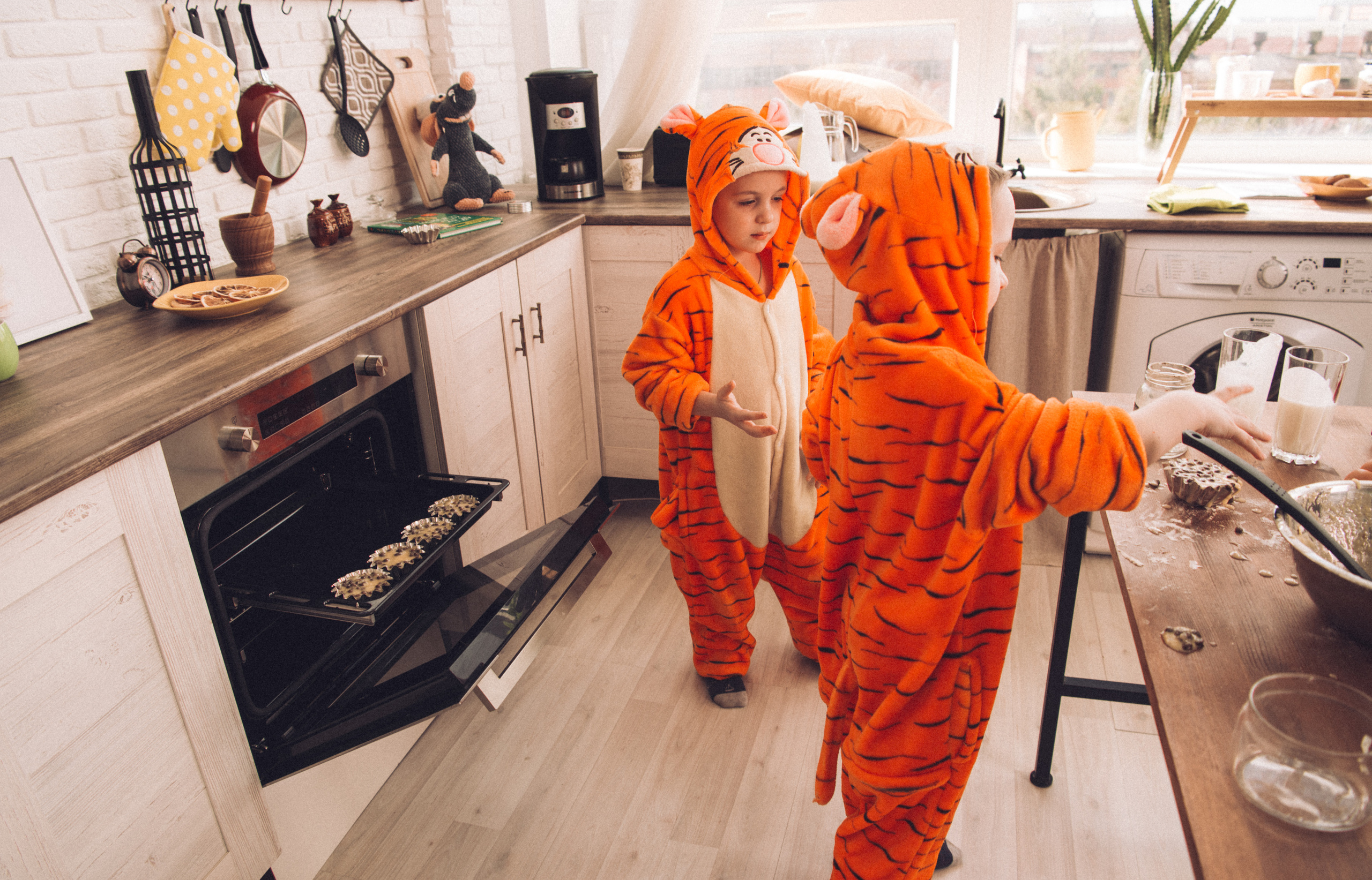 Пока НЕ ВСЕ дома. Фотограф Юлия Исаева