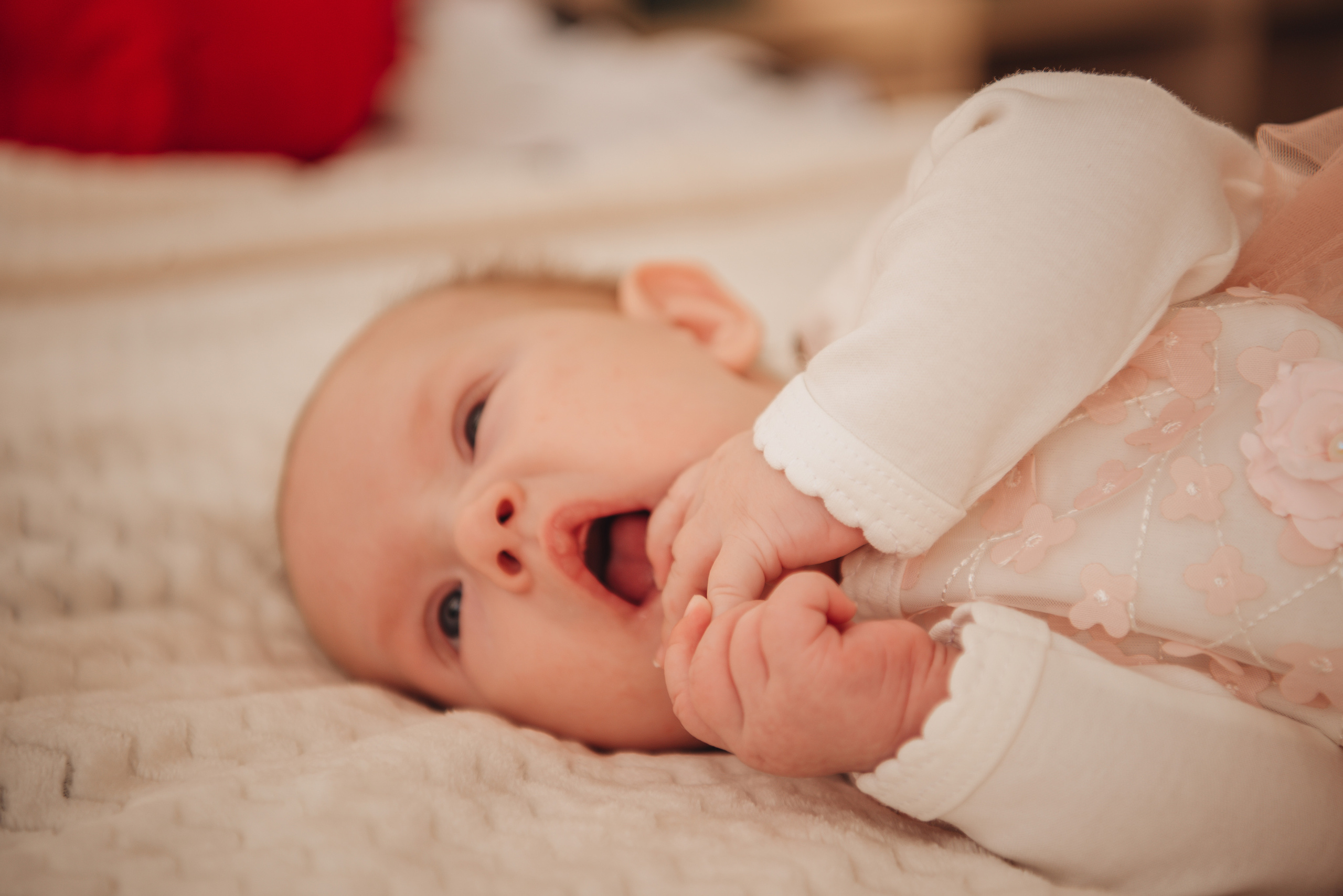 Первая фотосессия Лили. Фотограф Юлия Исаева