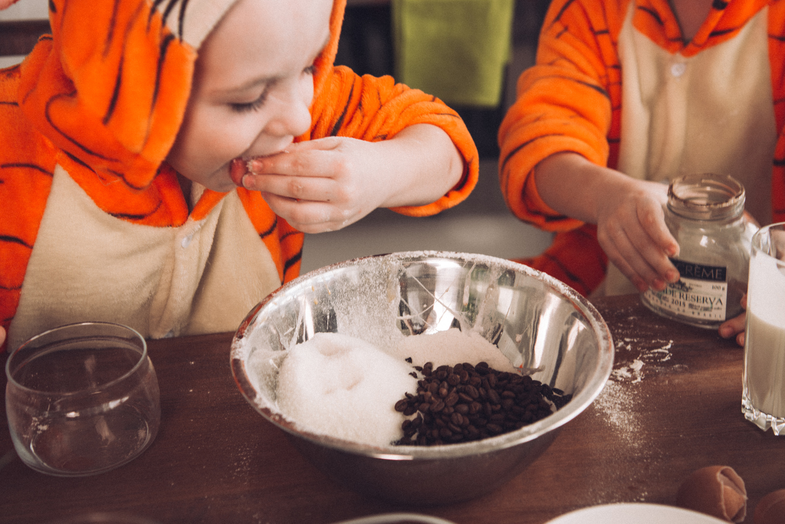 Пока НЕ ВСЕ дома. Фотограф Юлия Исаева