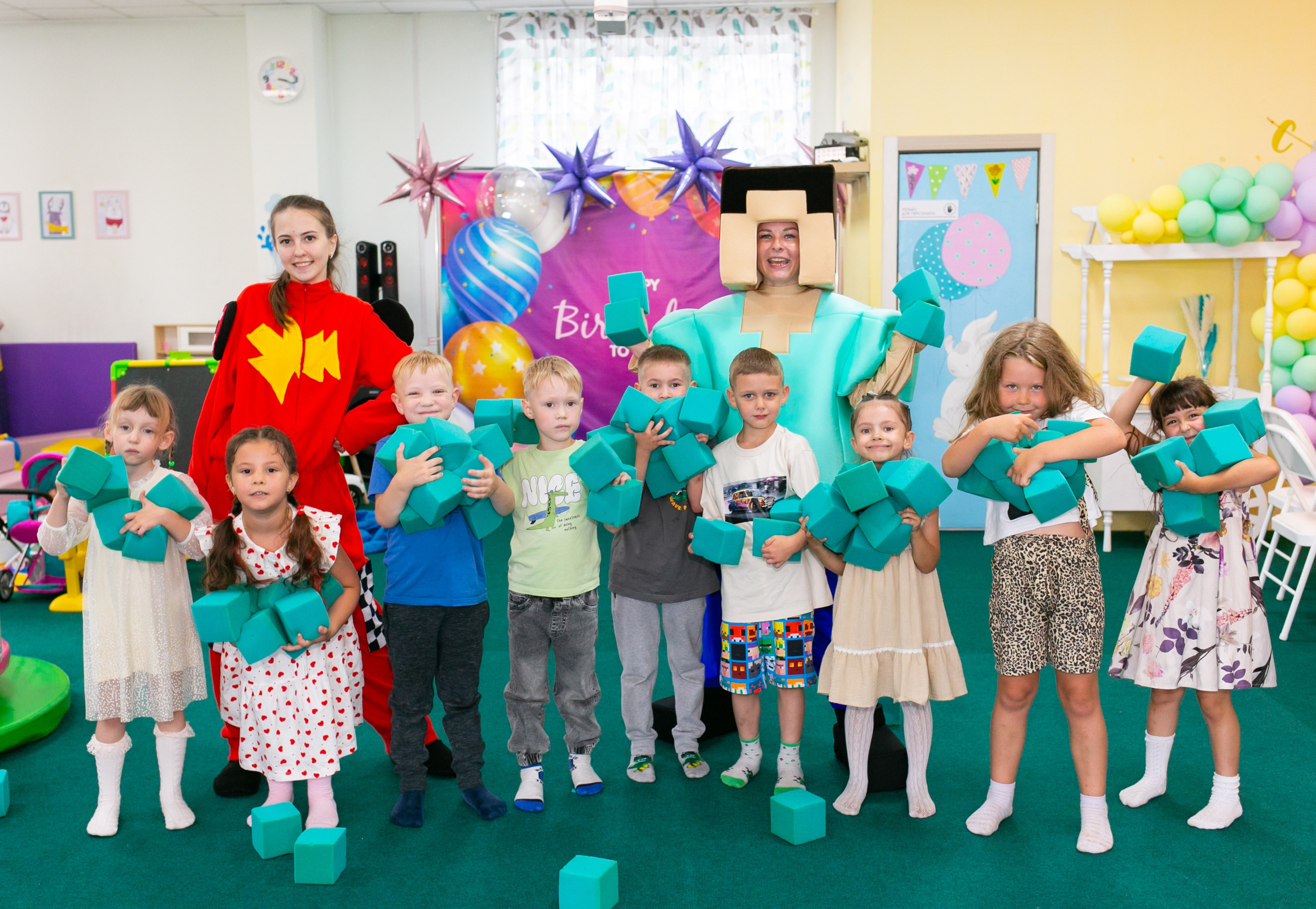 Праздники. Фотограф новорожденных и семейный фотограф НСО г. Бердск Марина Львова