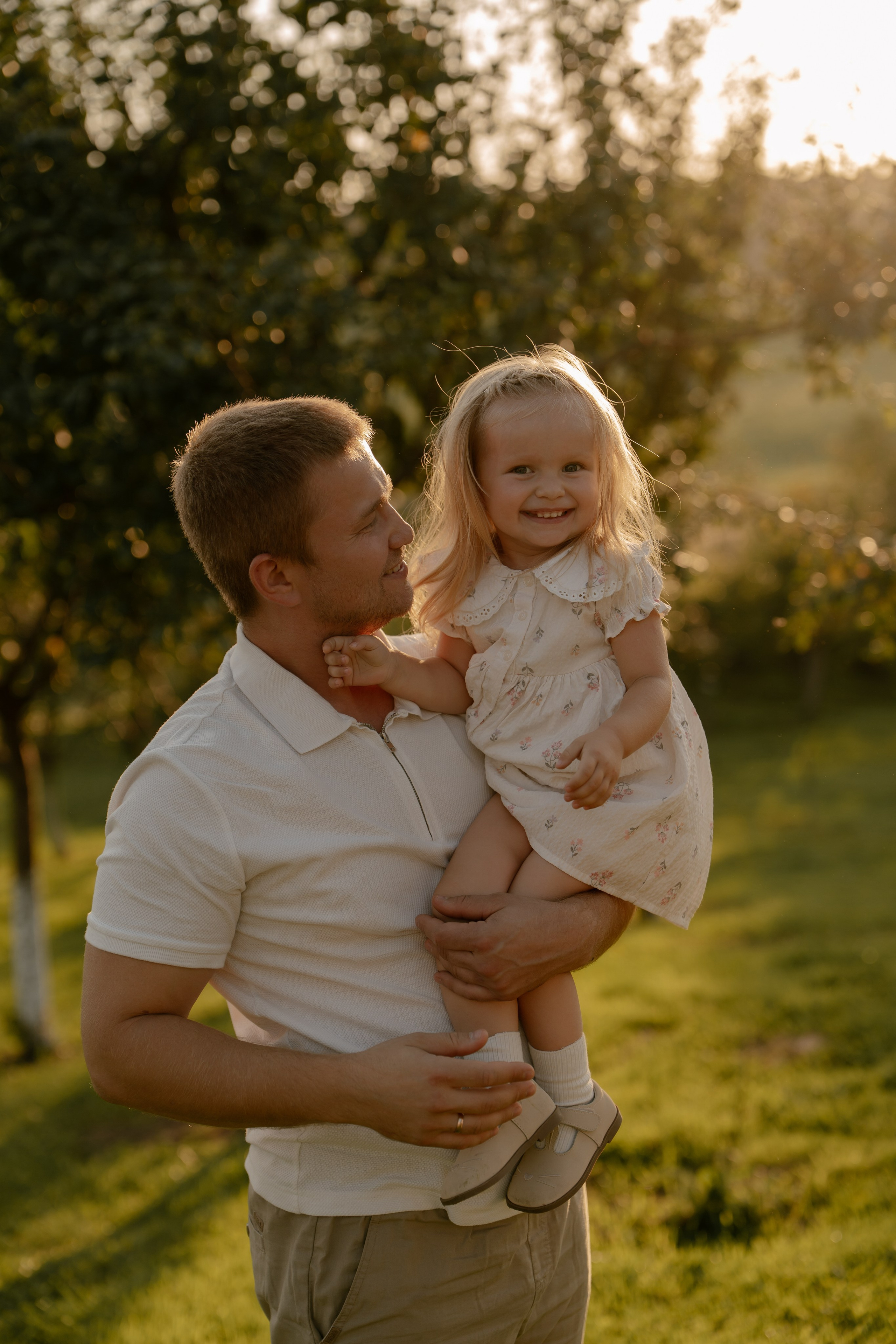 Аня, Агата, Юра и Саша. Свадебный и семейный фотограф в Москве и Красногорске — живые кадры | Анастасия Тихонова
