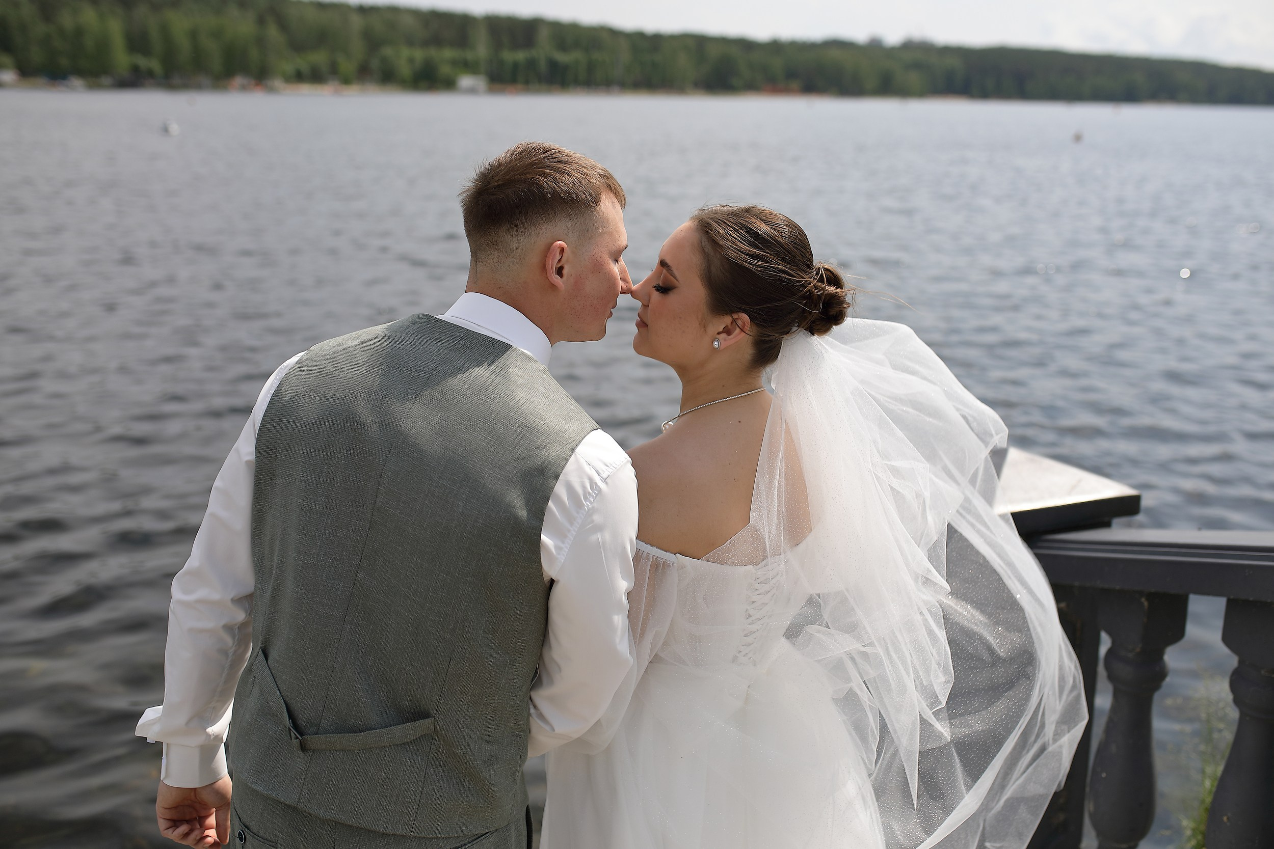 Роман и Софья. Свадебный и семейный фотограф и видеограф в Екатеринбурге Полянские Тимур и Анастасия