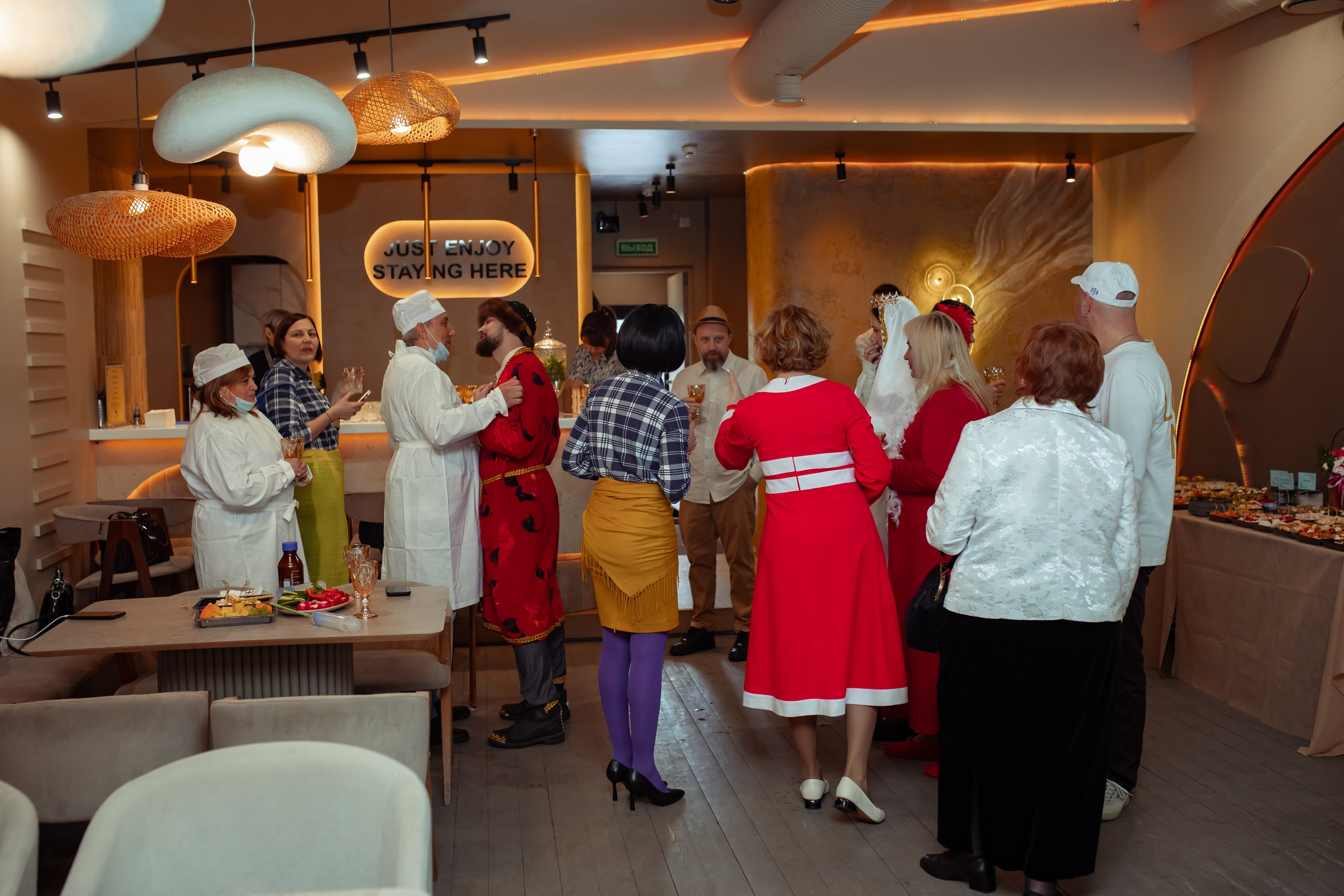 Юбилей Анны в стиле Гайдая. Семейный и детский фотограф в Москве Дорогова Екатерина