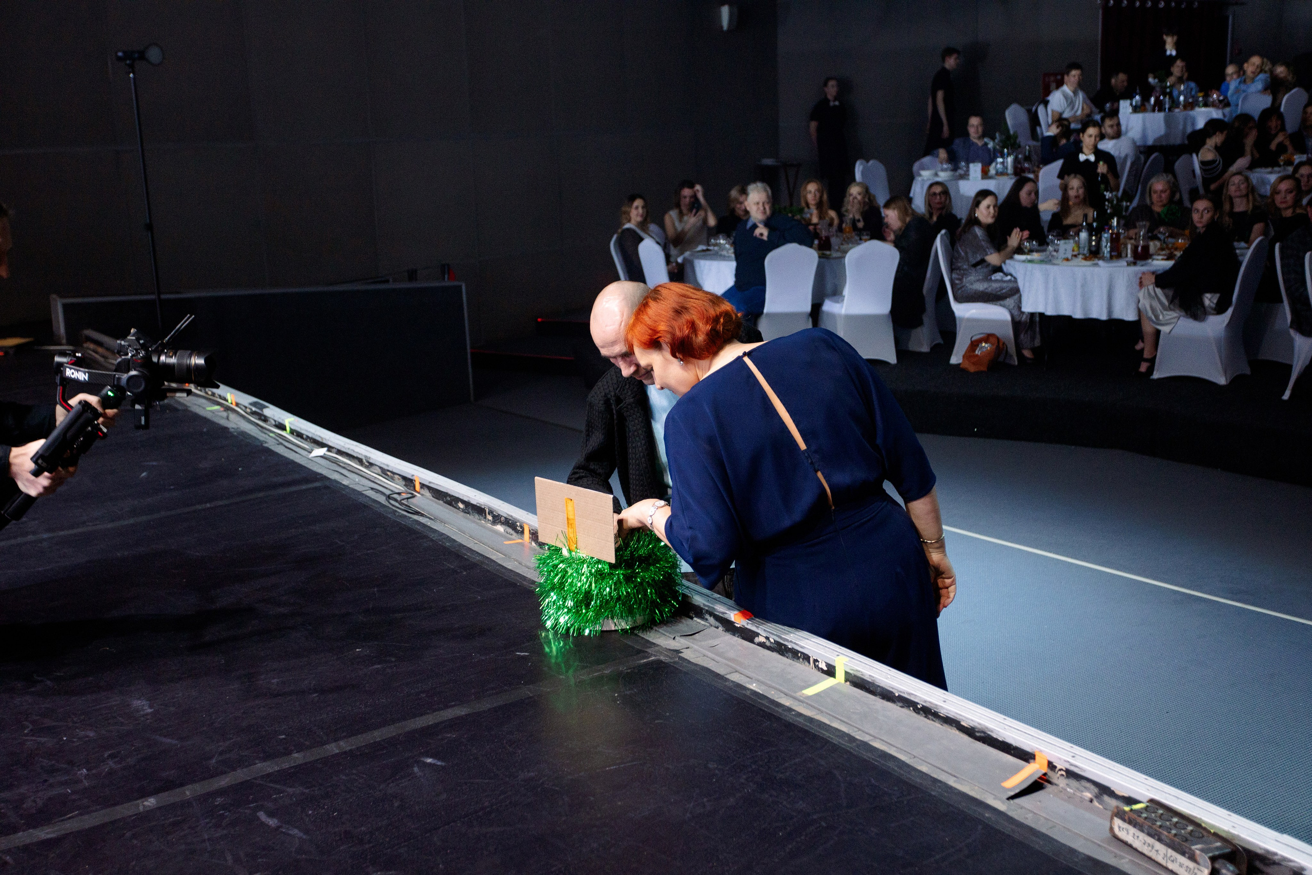 РЕПОРТАЖ: НОВЫЙ ГОД В ДК МЕТАЛЛУРГ. Профессиональный фотограф в Ижевске Леша Петров