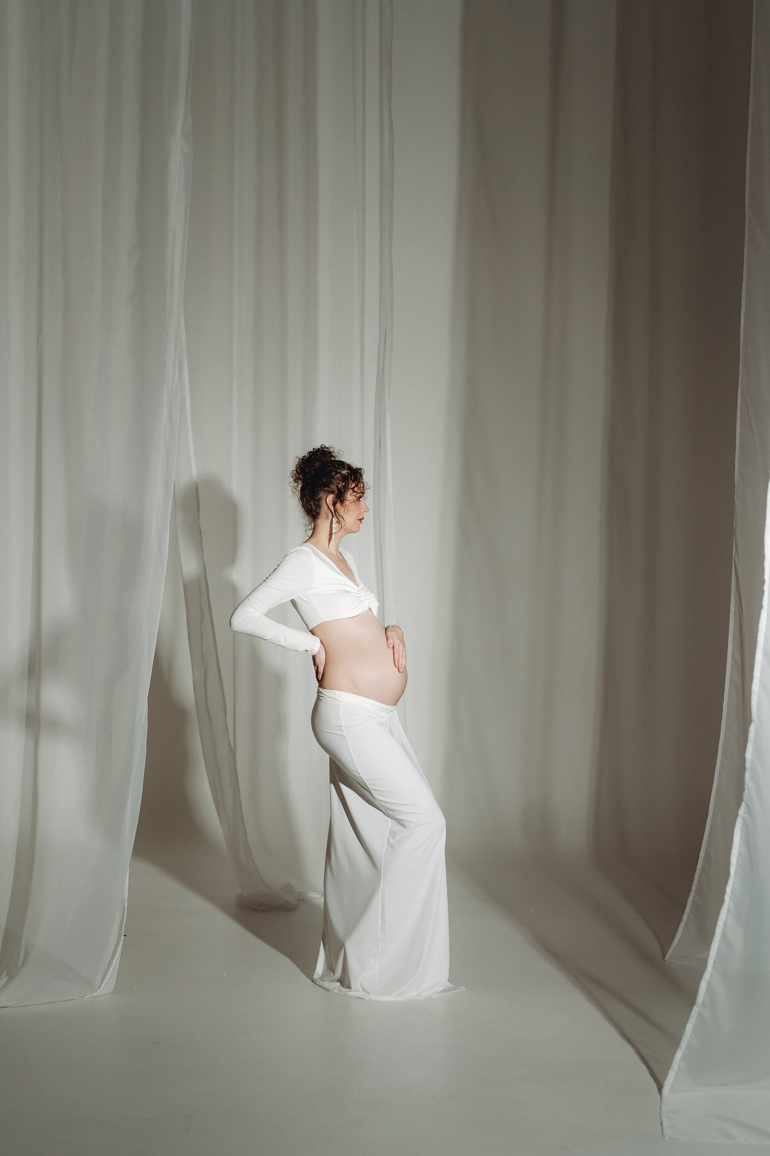 В студии. Семейный и контент фотограф в Красноярске Власова Екатерина