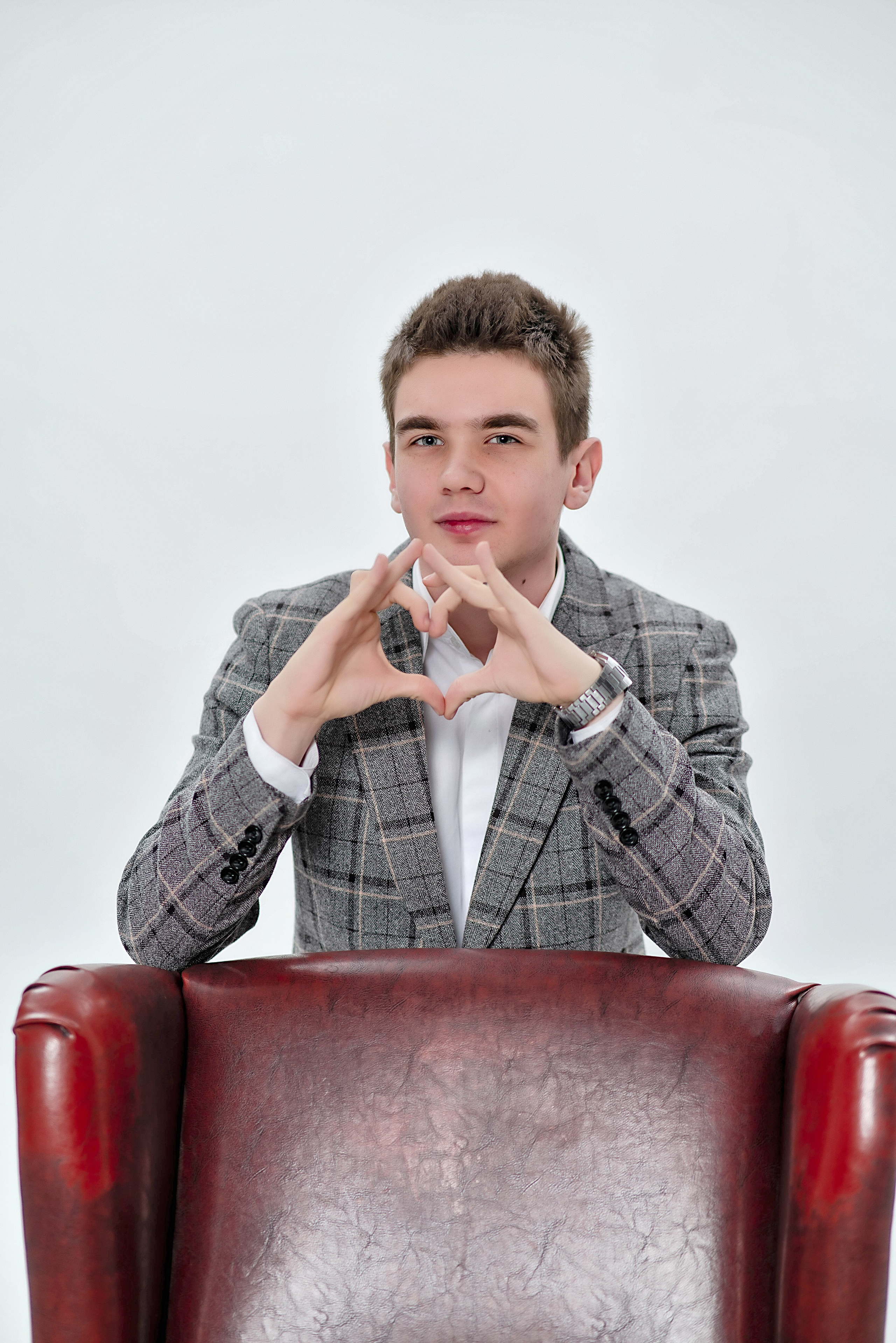 Выпускные (школьные) альбомы (книги) в Ростове-на-Дону. Современные Выпускные Альбомы в Ростове-на-Дону