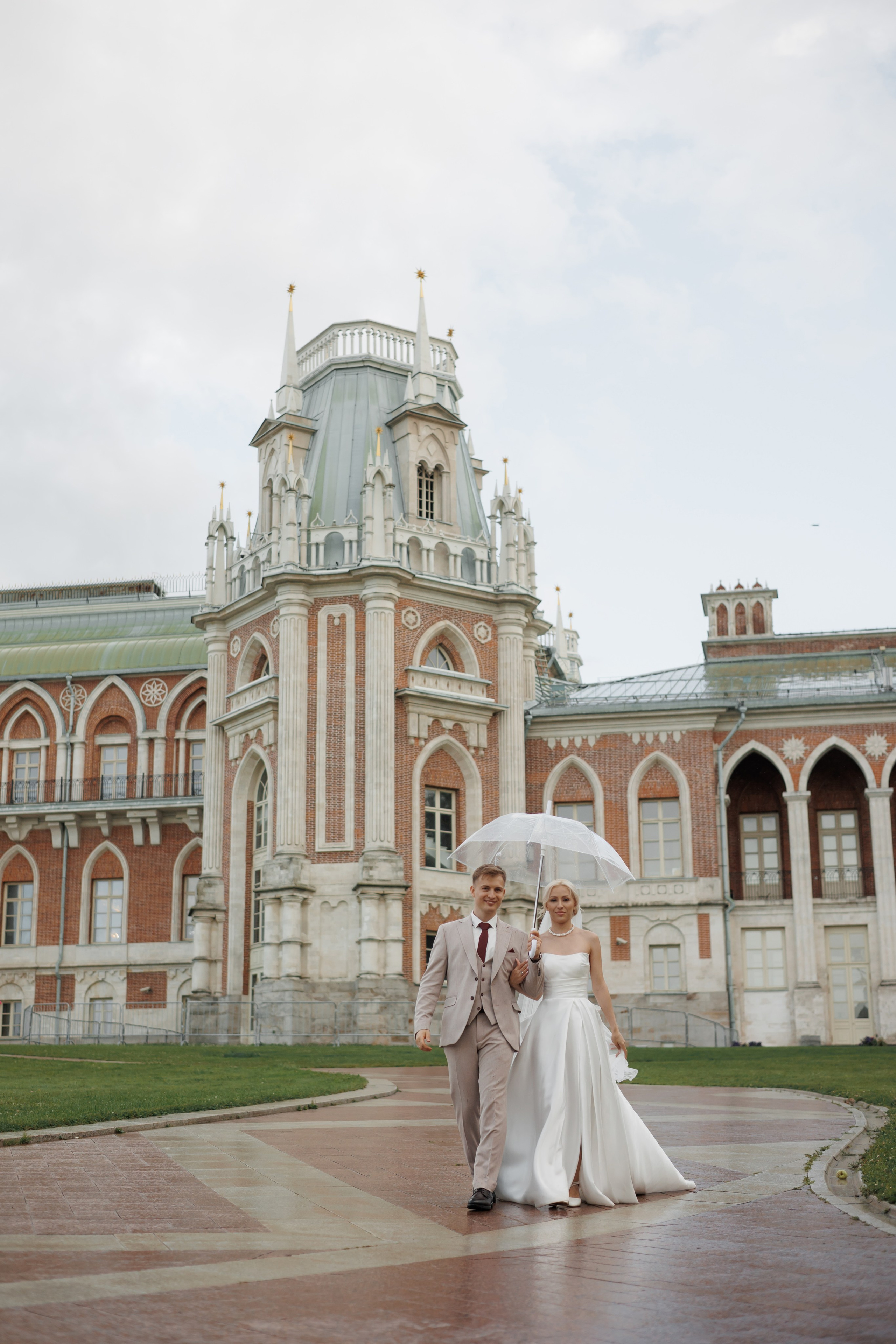 Отель «Милан», Шипиловский ЗАГС, прогулка в парке Царицыно. Свадебный и репортажный фотограф (Москва, Королев и другие)