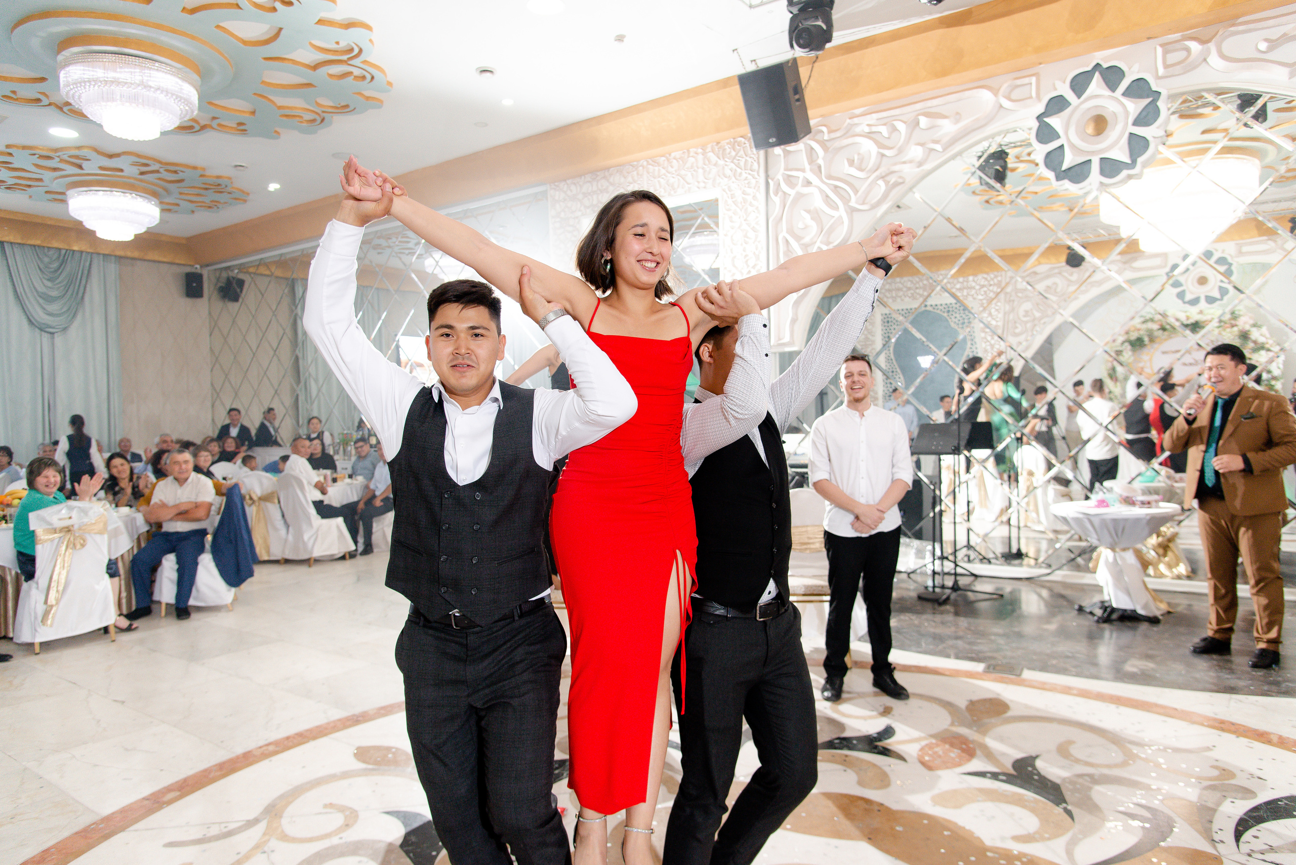 BEKSULTAN ASEL. Ельжан Куттыгожин