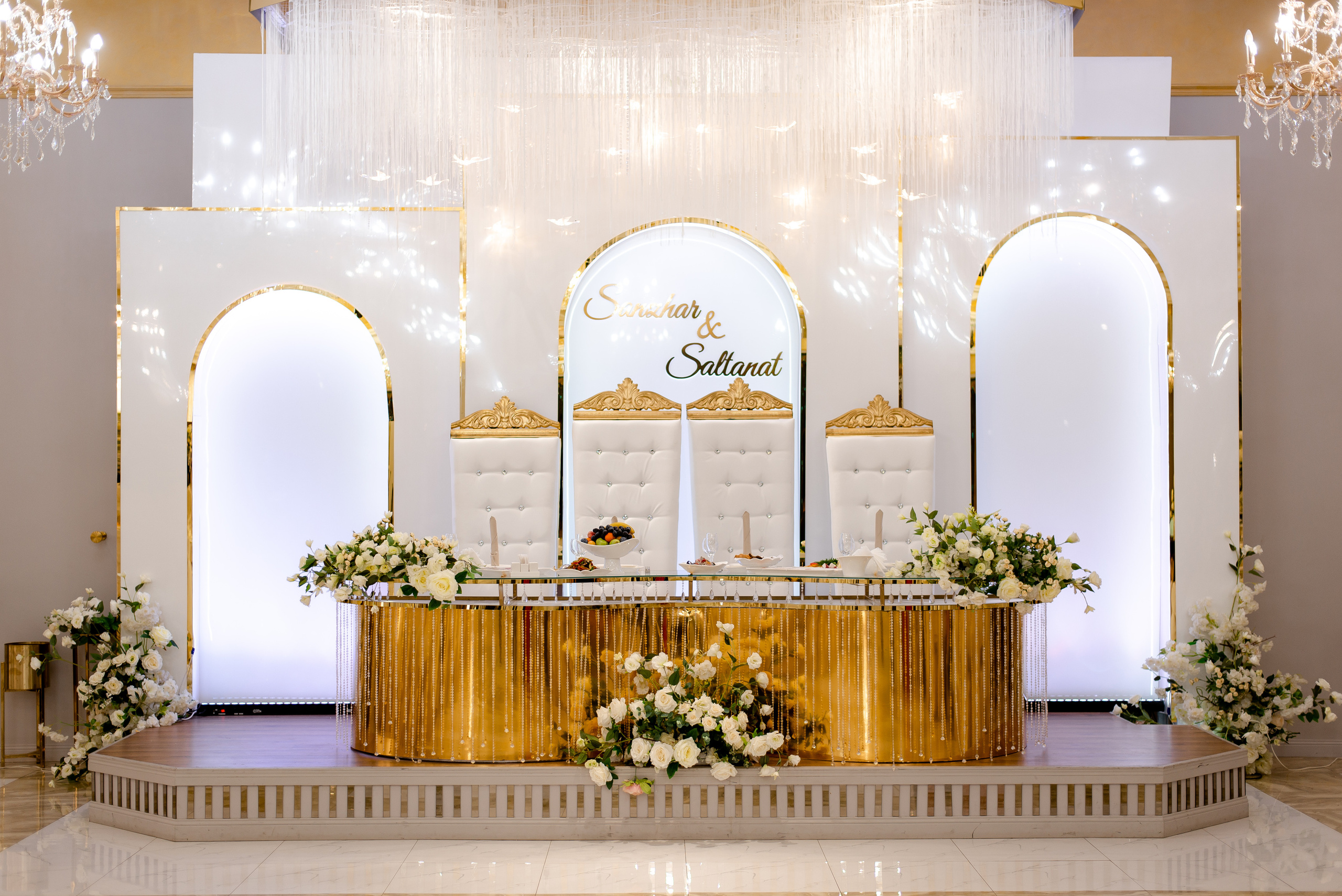 SANZHAR & SALTANAT. Ельжан Куттыгожин