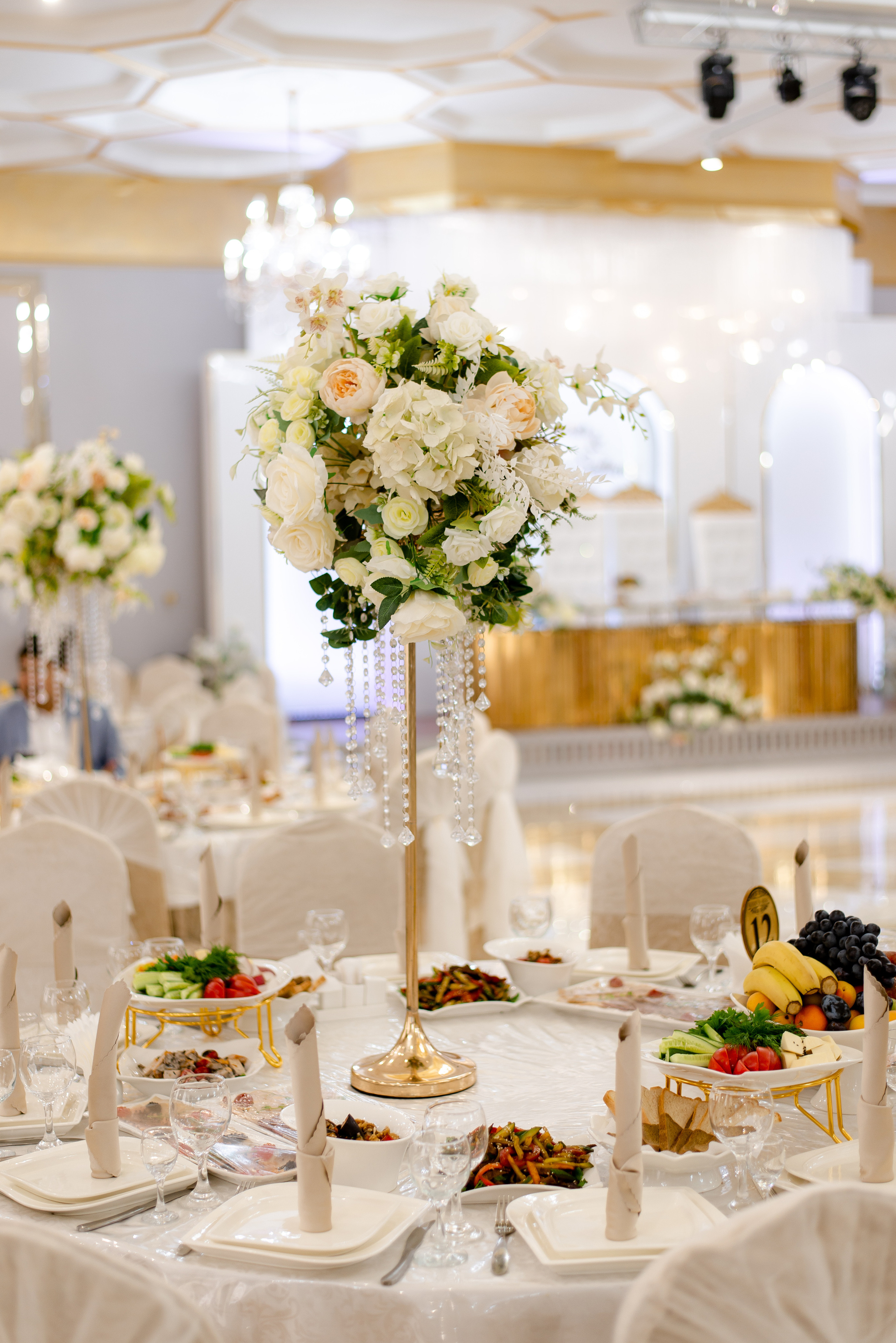 SANZHAR & SALTANAT. Ельжан Куттыгожин