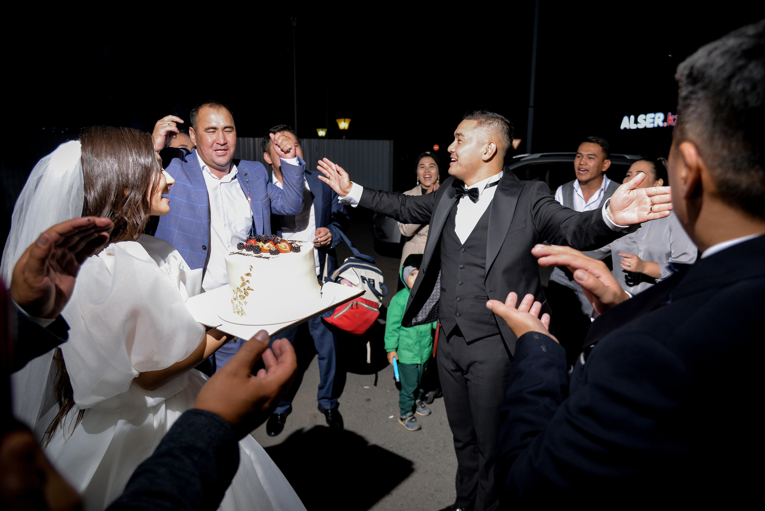 TOREHAN & ARAYLYM. Ельжан Куттыгожин