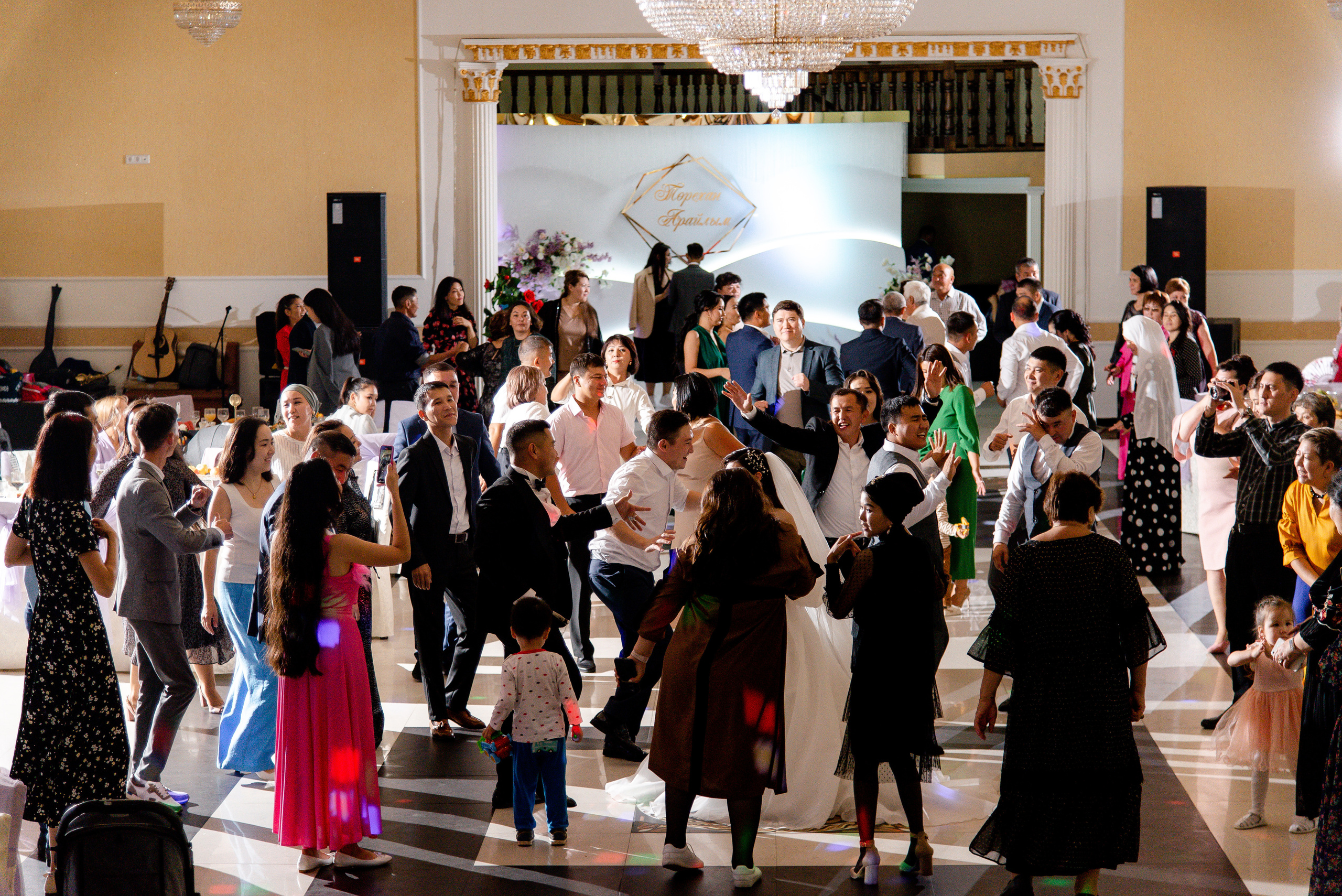 TOREHAN & ARAYLYM. Ельжан Куттыгожин