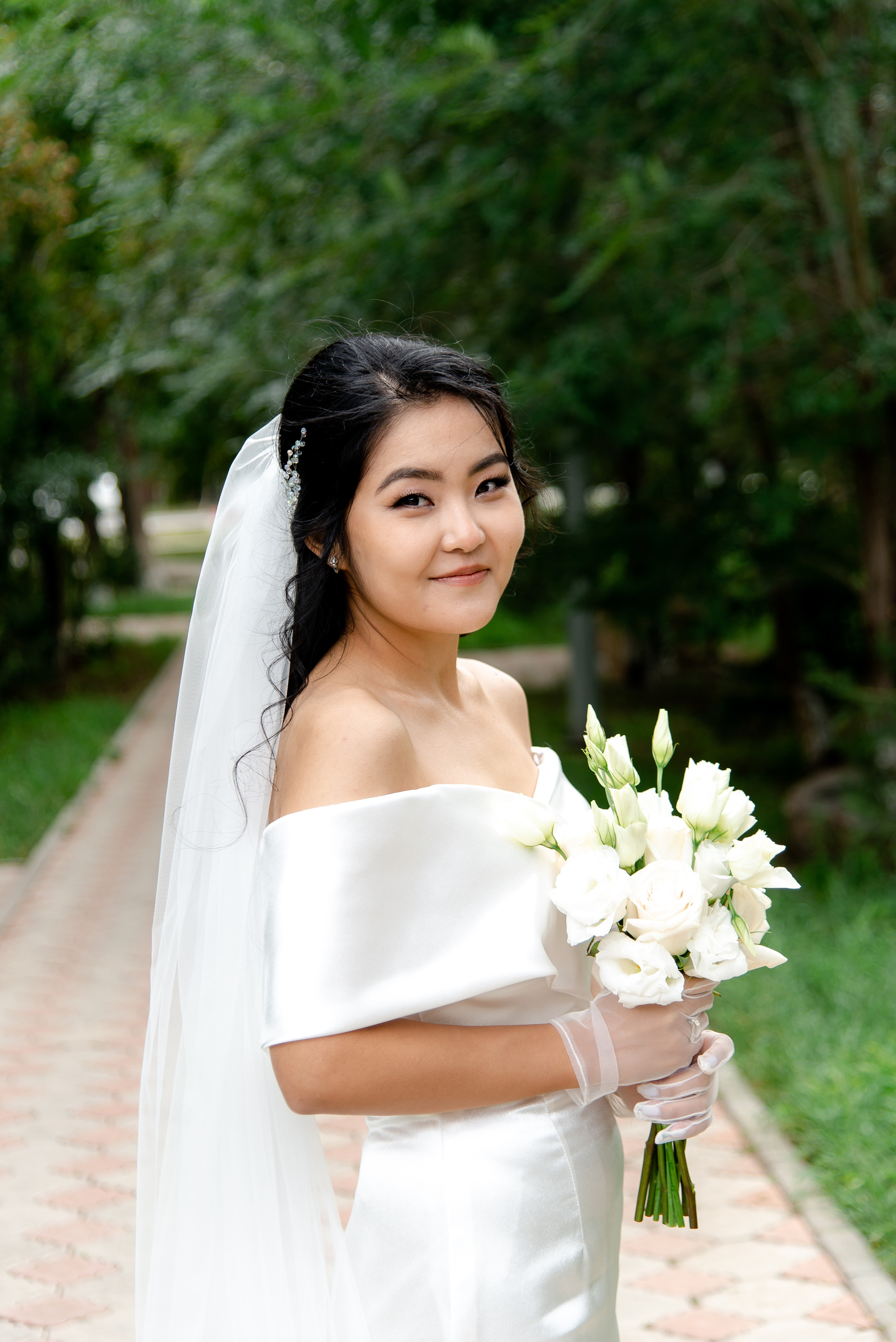 SANZHAR & SALTANAT. Ельжан Куттыгожин