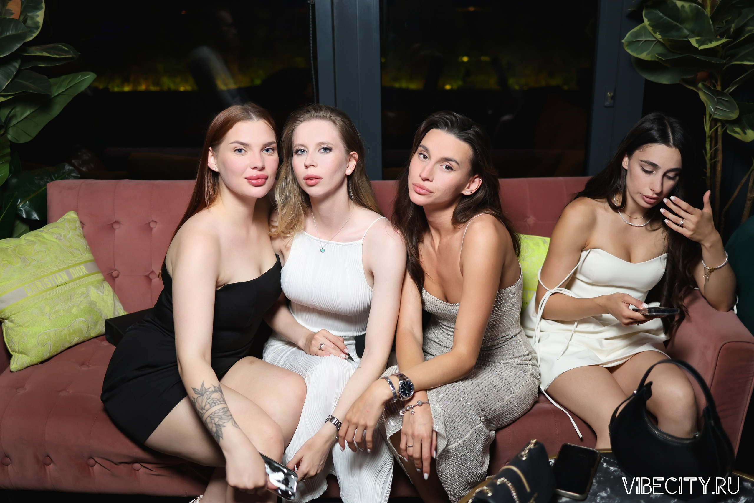 DOUBLE U. VIBECITY.RU Вайб Сити Ру Фоторепортажи Фотоотчеты Калининград