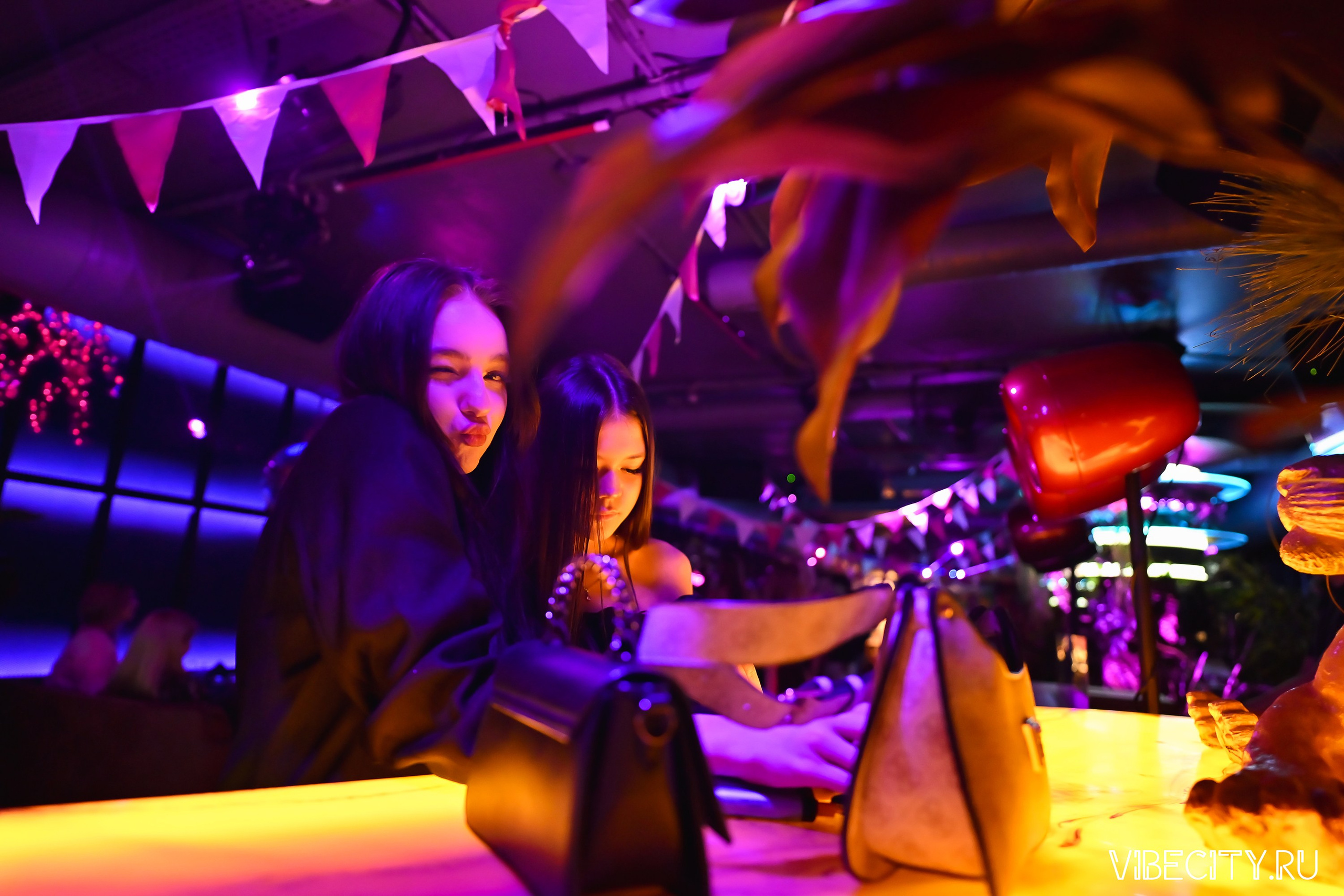 DOUBLE U. VIBECITY.RU Вайб Сити Ру Фоторепортажи Фотоотчеты Калининград