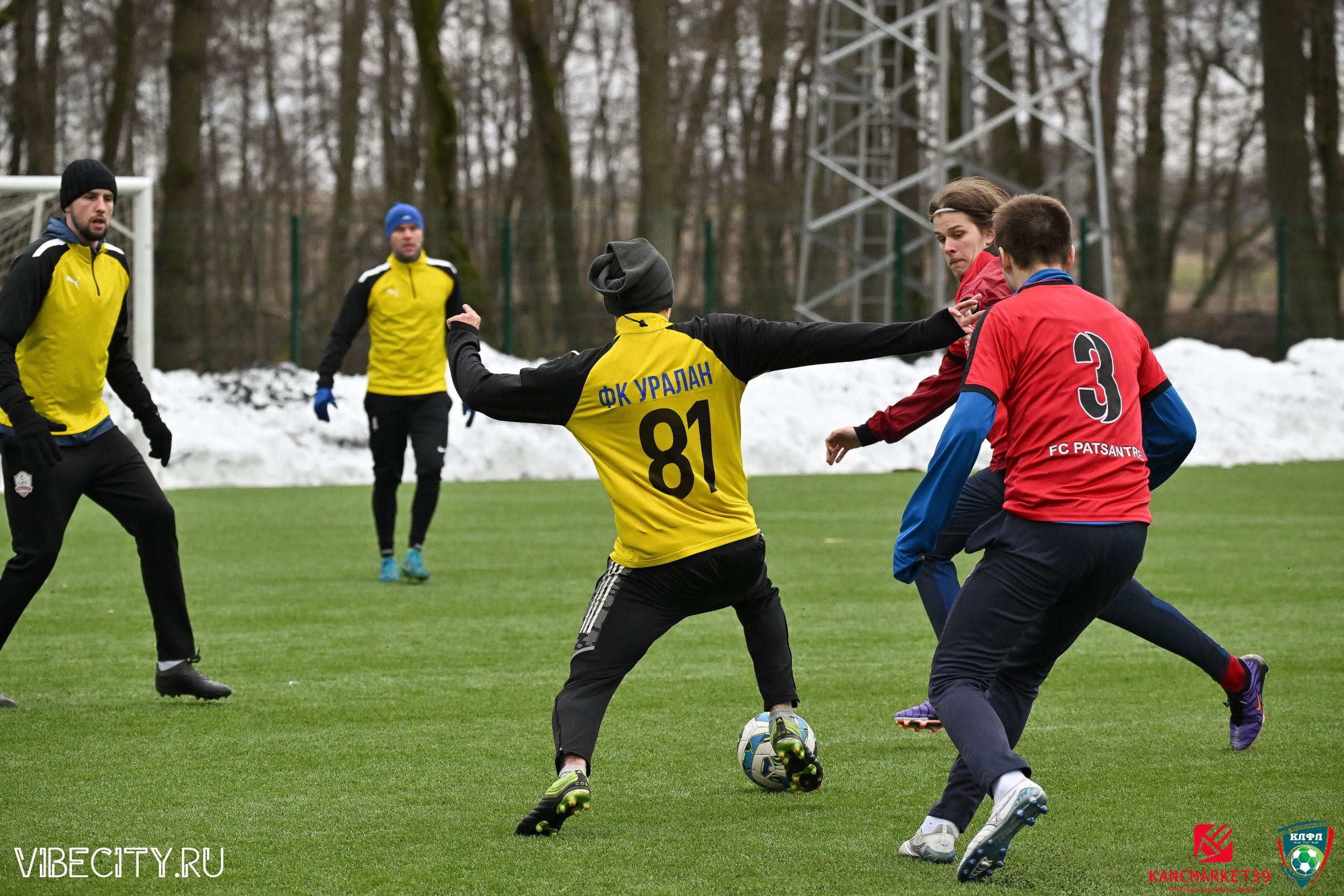 XX ЧЕМПИОНАТ КАЛИНИНГРАДСКОЙ ЛФЛ КАНЦМАРКЕТ39 сезона 2024–2025 гг. VIBECITY.RU Вайб Сити Ру Фоторепортажи Фотоотчеты Калининград