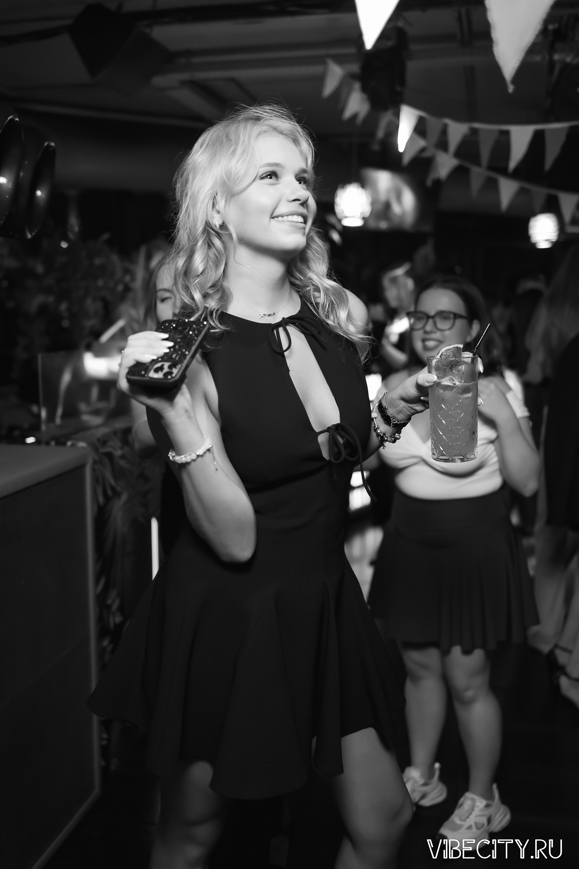 DOUBLE U. VIBECITY.RU Вайб Сити Ру Фоторепортажи Фотоотчеты Калининград