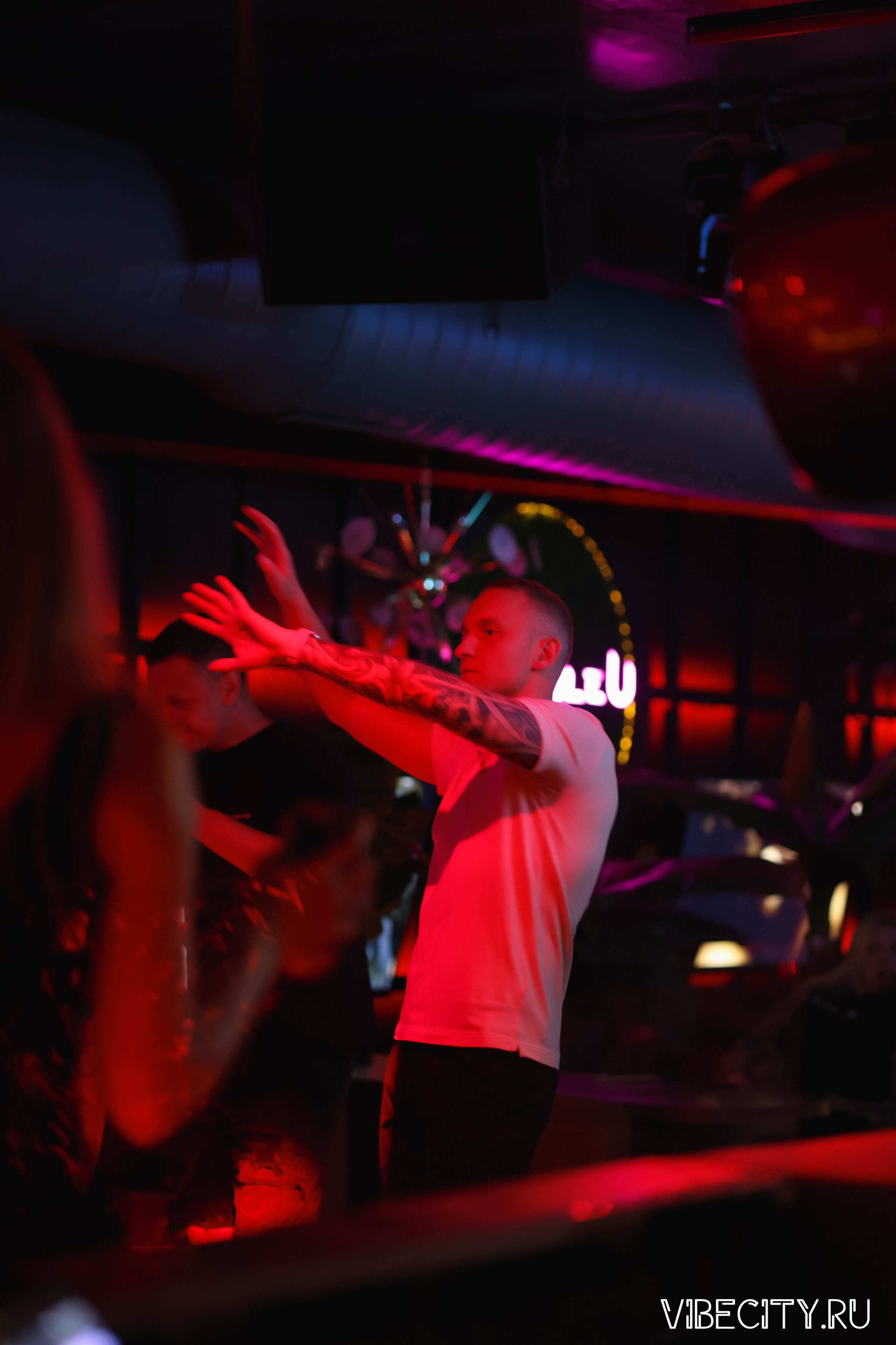 DOUBLE U. VIBECITY.RU Вайб Сити Ру Фоторепортажи Фотоотчеты Калининград