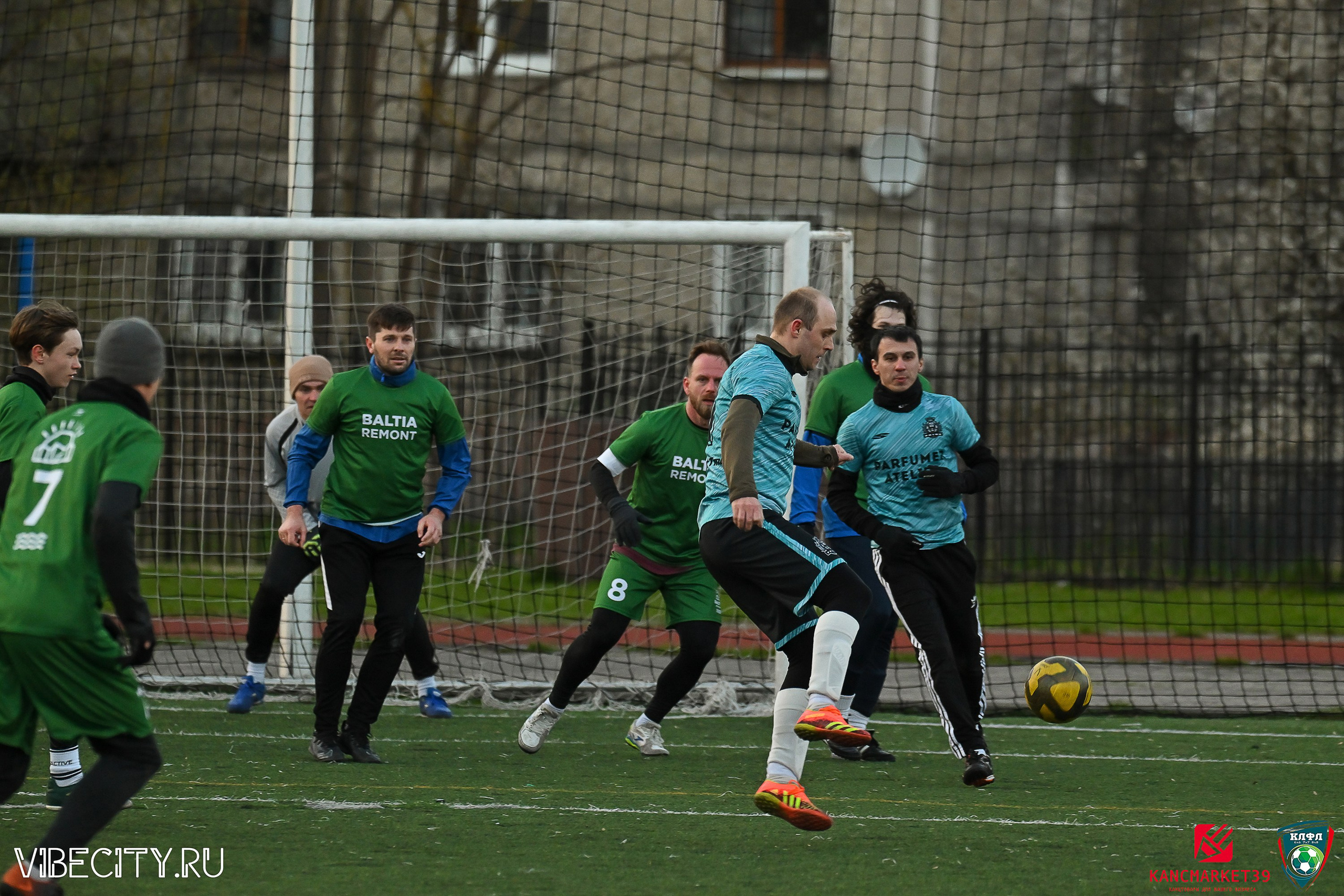 XX ЧЕМПИОНАТ КАЛИНИНГРАДСКОЙ ЛФЛ КАНЦМАРКЕТ39 сезона 2024–2025 гг. VIBECITY.RU Вайб Сити Ру Фоторепортажи Фотоотчеты Калининград