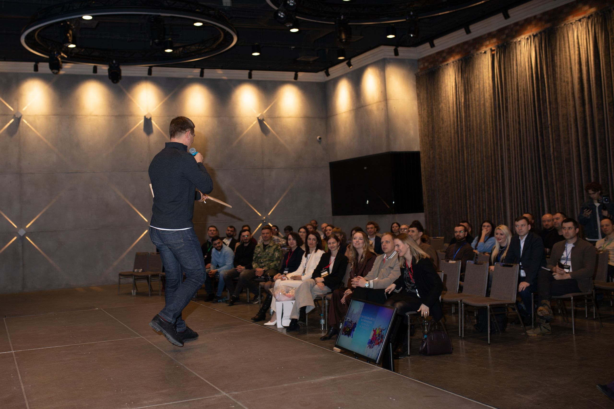 Форум МАСШТАБИРУЙСЯ. Фотограф Людмила Лосева Волгоград