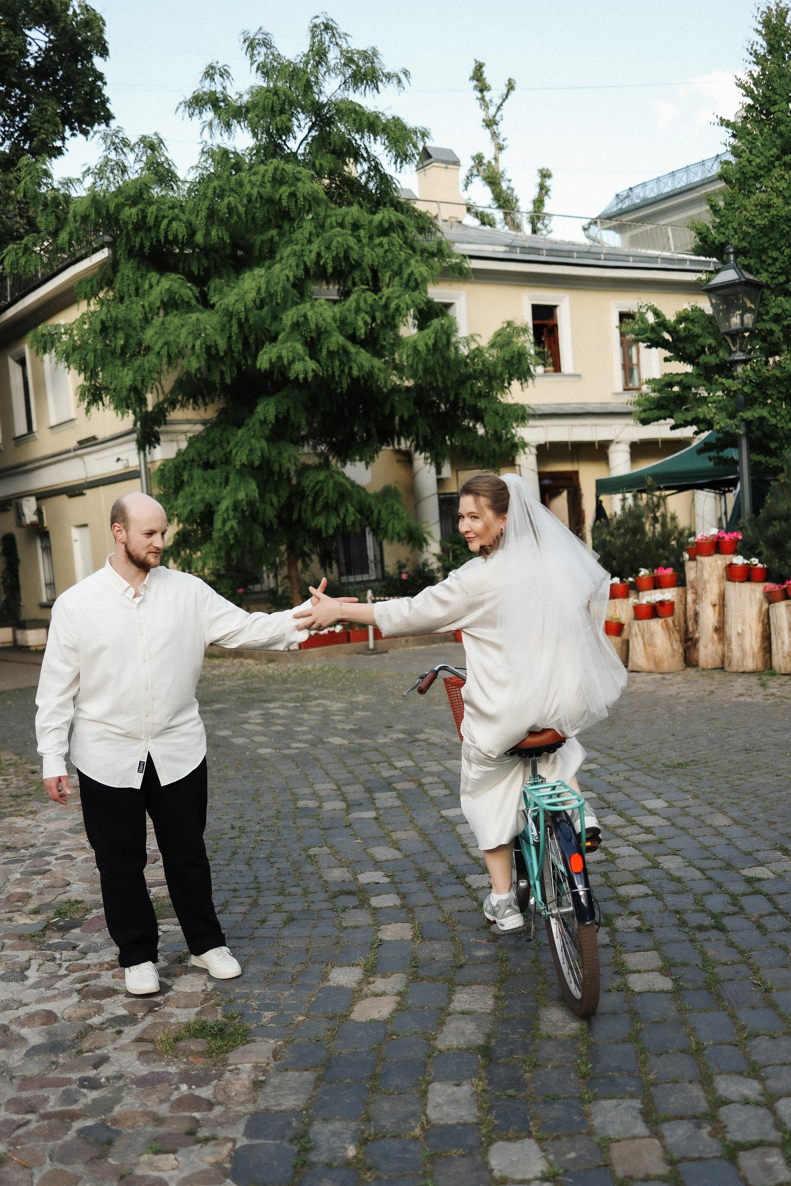 А. + И. МФЦ + Прогулка по центру. Семейный и lovestory фотограф в Москве Светлана Коняхина