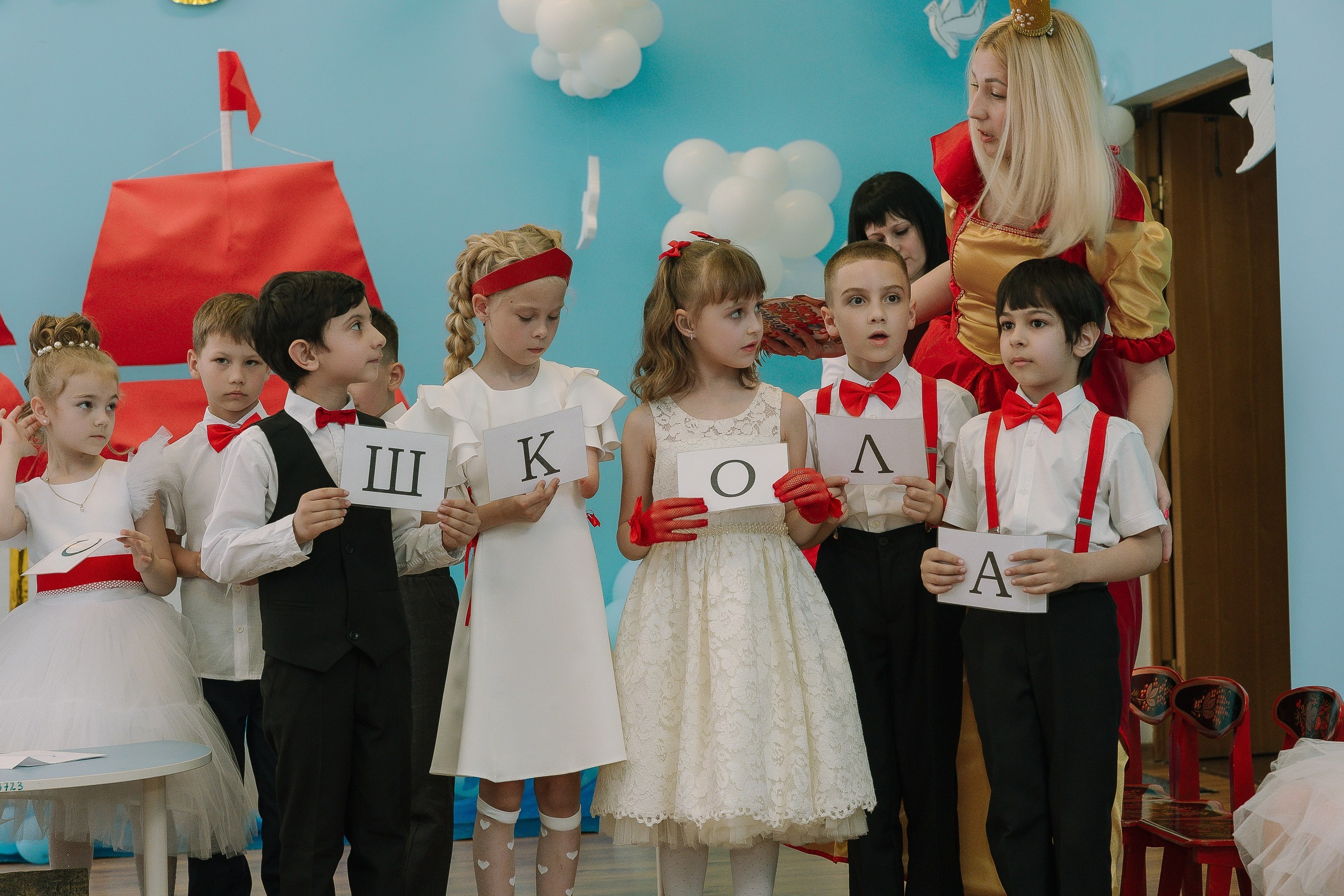 Выпускной 10 ДС. Выпускные альбомы Натальи Бутко: Новороссийск, Анапа, Геленджик