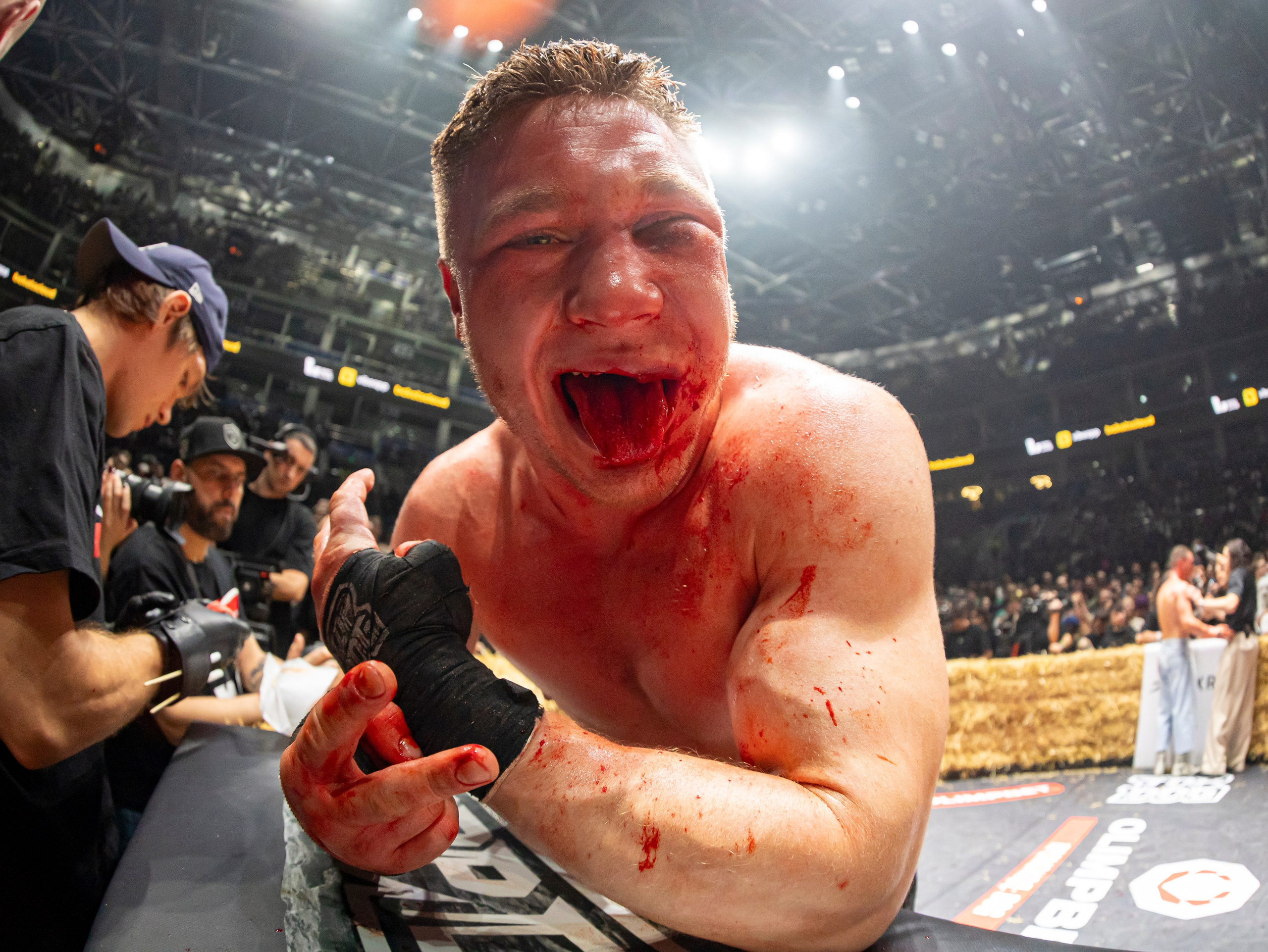 Кулачные бои. Спортивный фотограф Серёжа Демченко