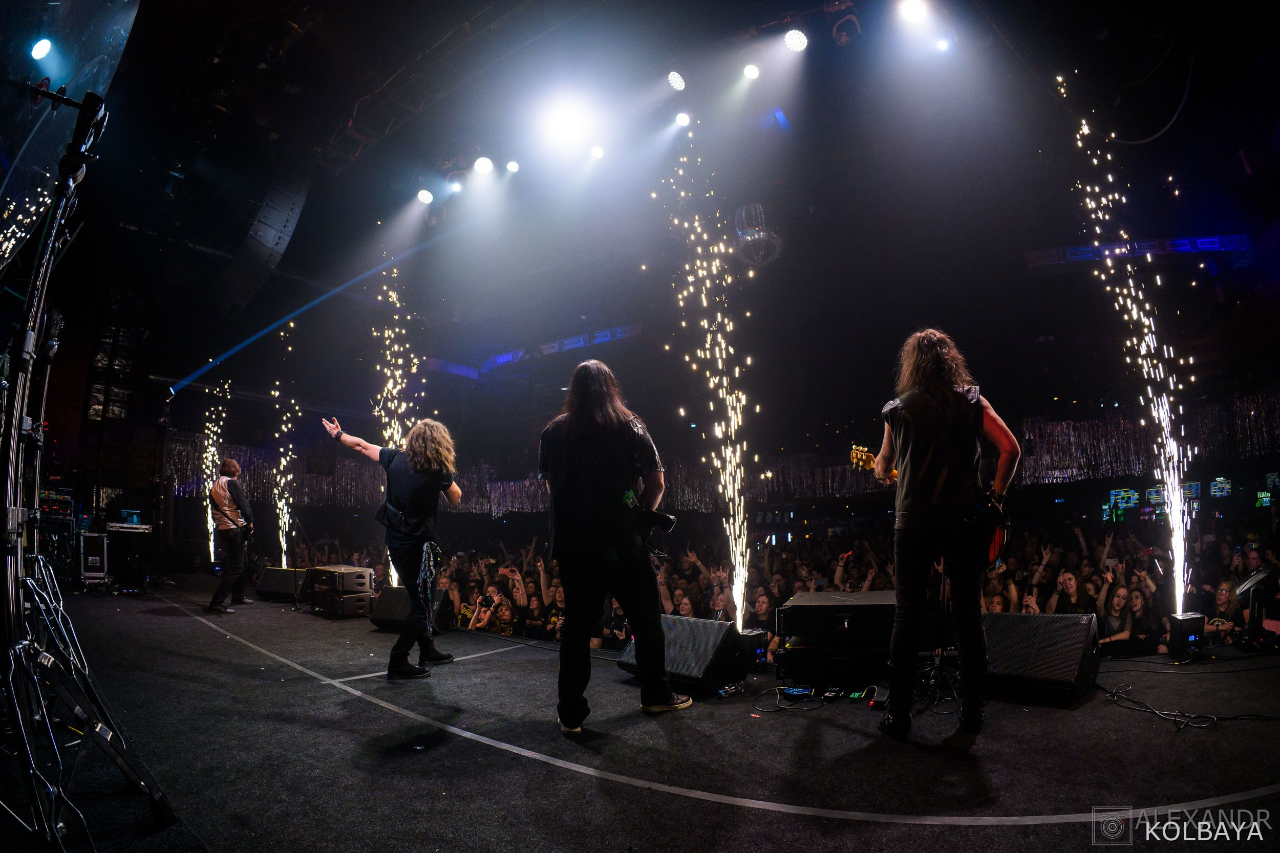 Эпидемии 29 лет — концерт в день рождения. Концертный и театральный репортажный фотограф в Москве Александр Колбая