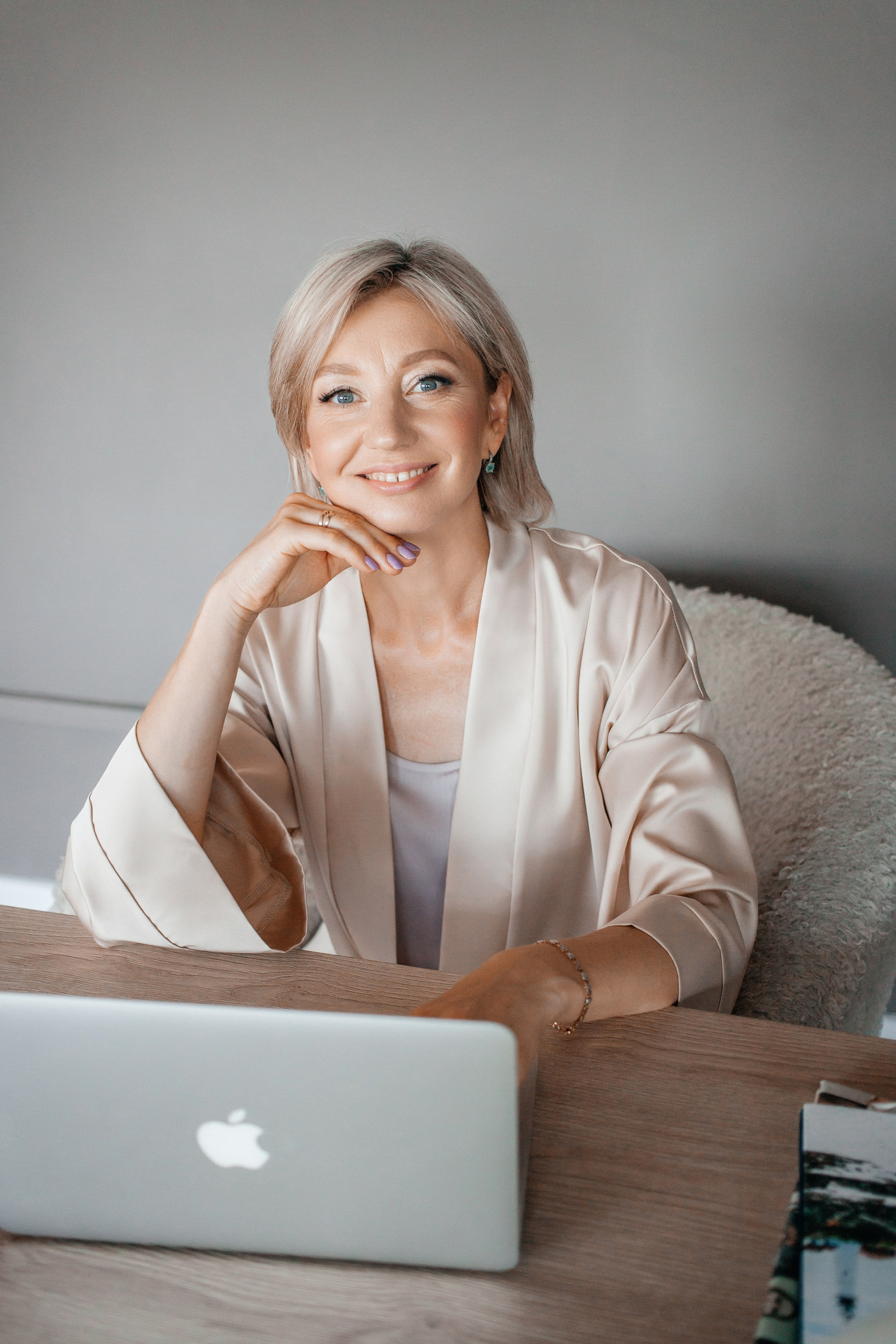 Контентная съемка для профиля репетитора в инстаграм. КОНТЕНТ ФОТОГРАФ