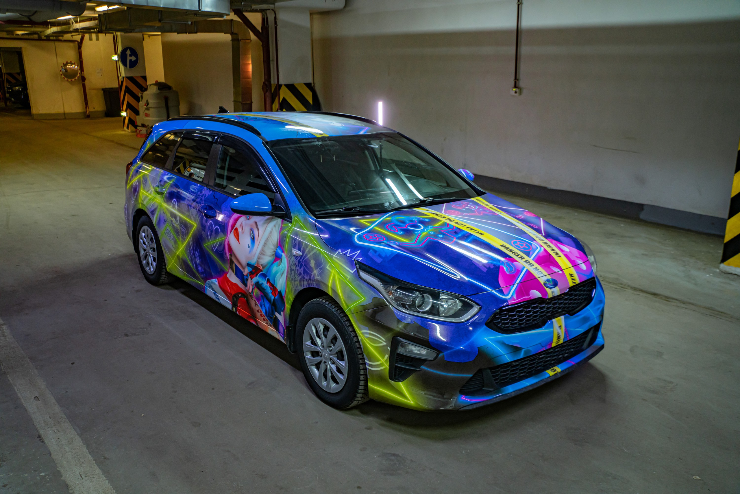 Винилография на KIA Ceed SW. Студия дизайна и оклейки авто Barmaley Design