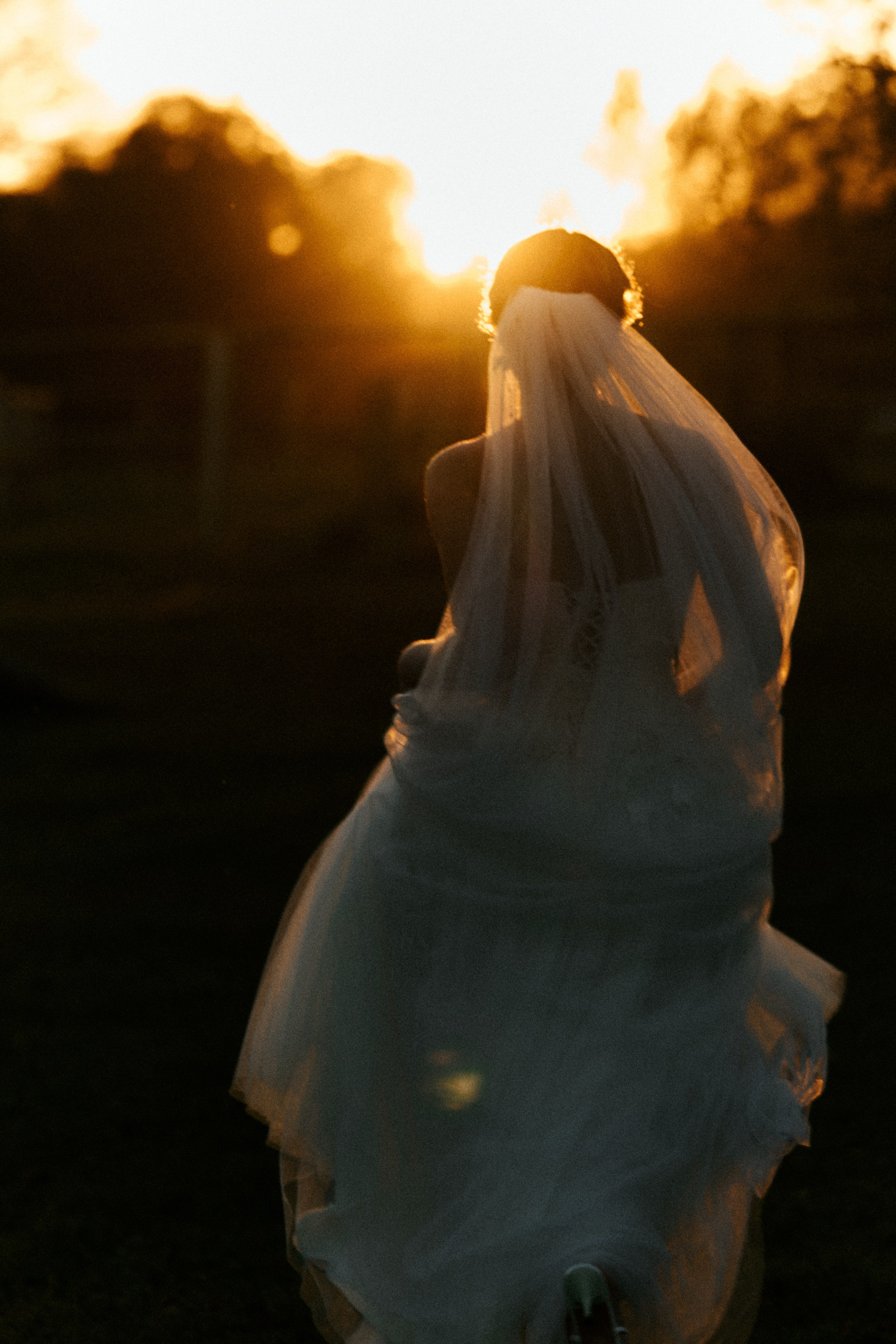 Невеста фотосессия на закате