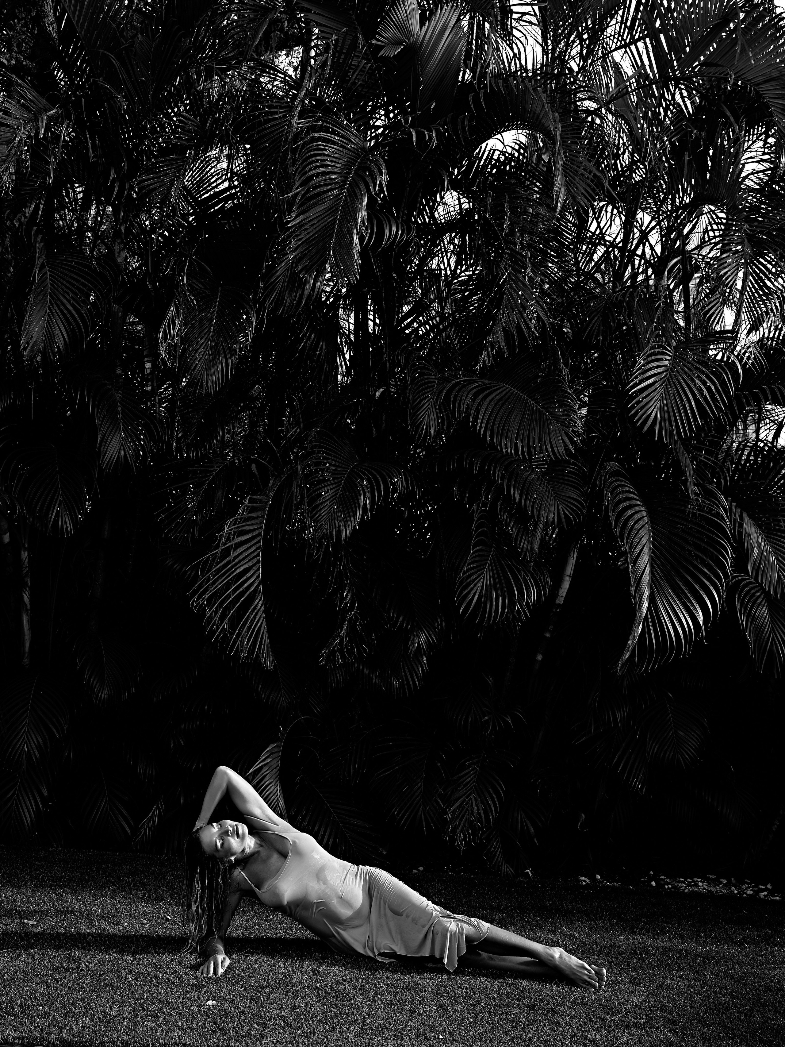 THE LAST RESORT. Yulia Otroschenko