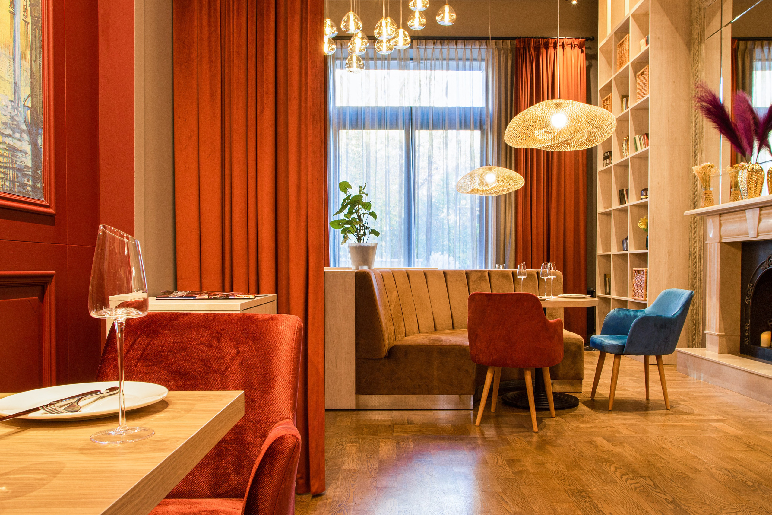 Профессиональная съёмка интерьера ресторана Double Coffee