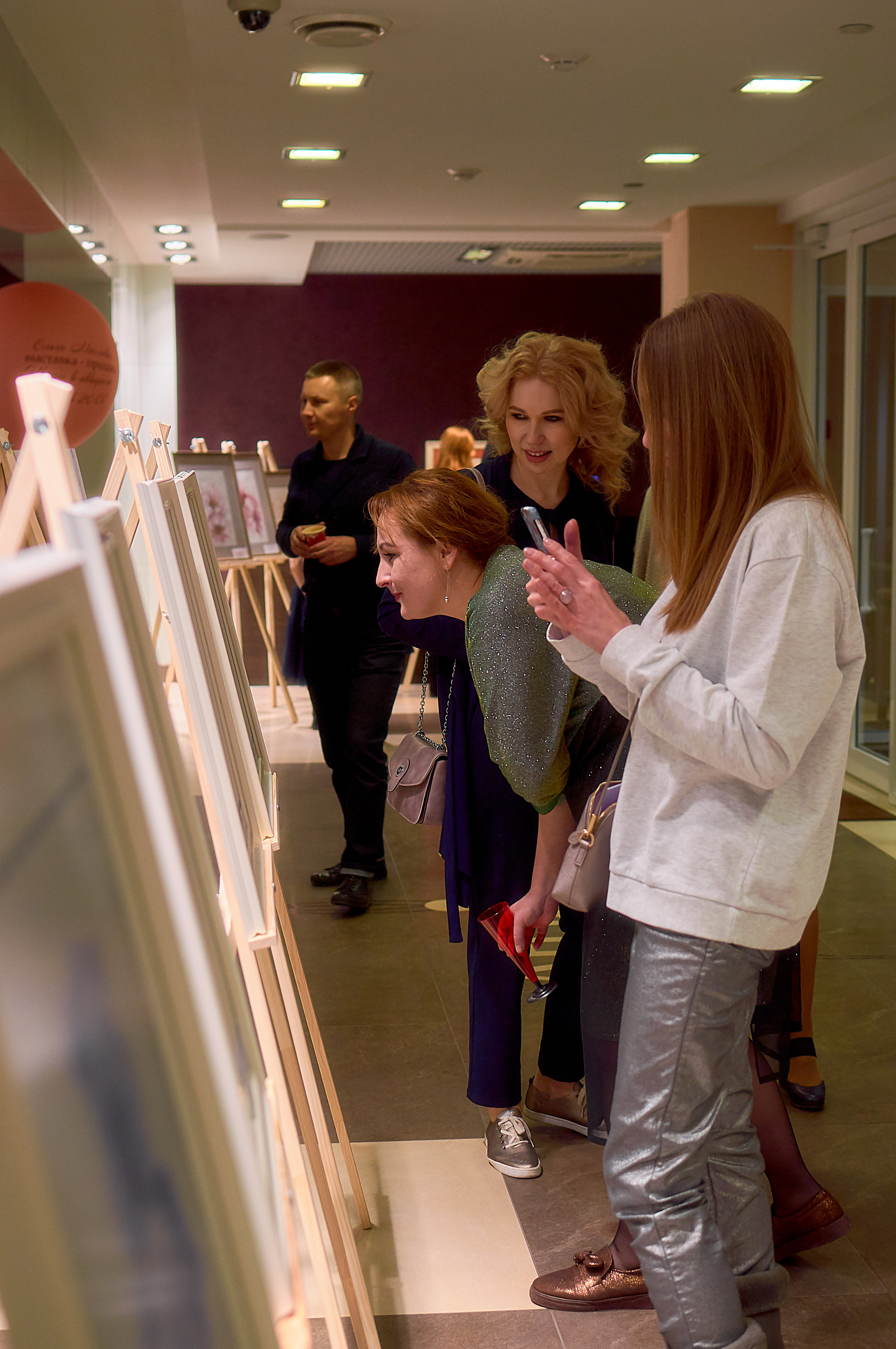 Выставка картин Ольги Масловой. Фотограф в Екатеринбурге Наталия Нарышкина, бизнес контент, танец
