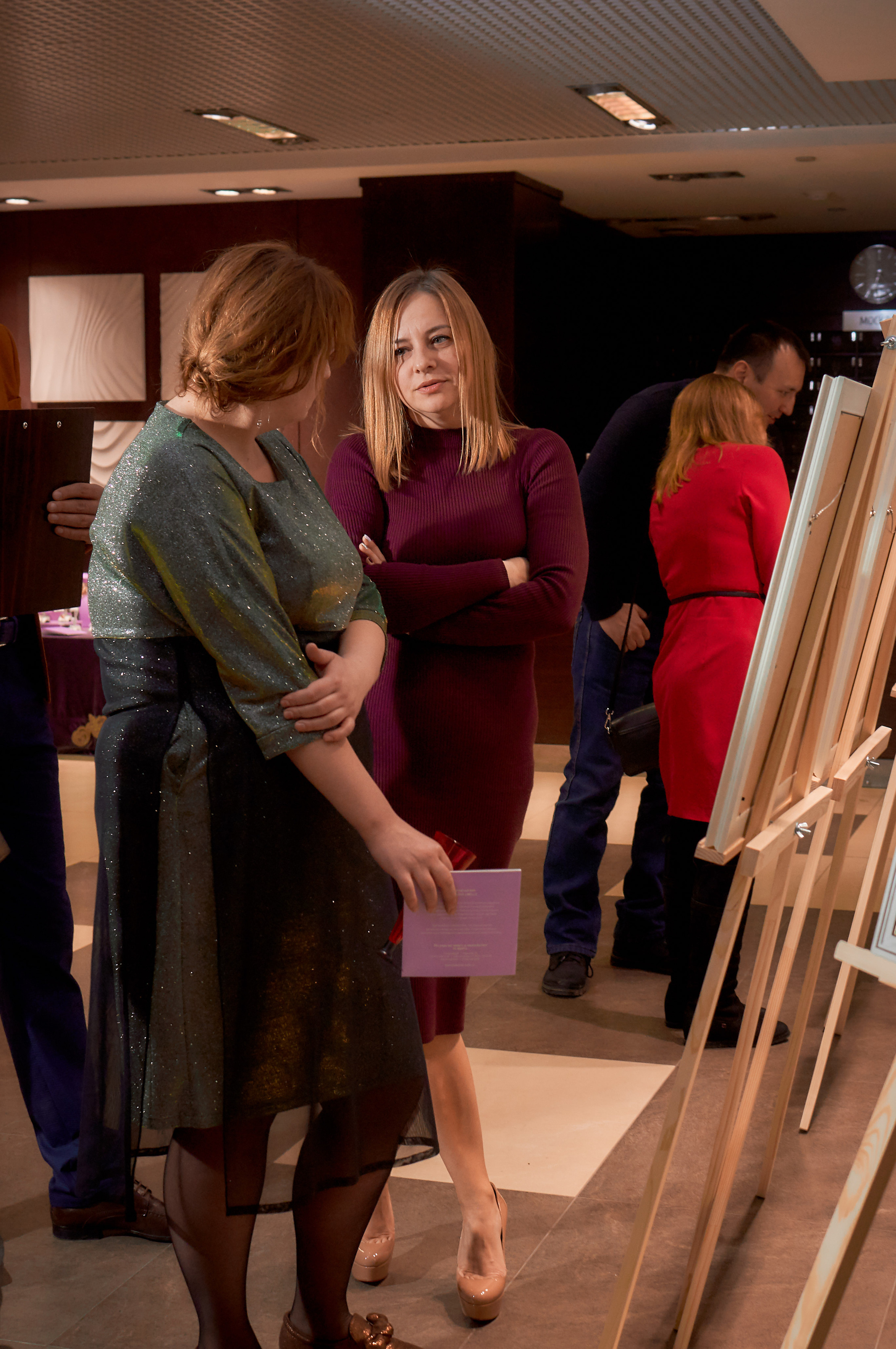 Выставка картин Ольги Масловой. Фотограф в Екатеринбурге Наталия Нарышкина, бизнес контент, танец