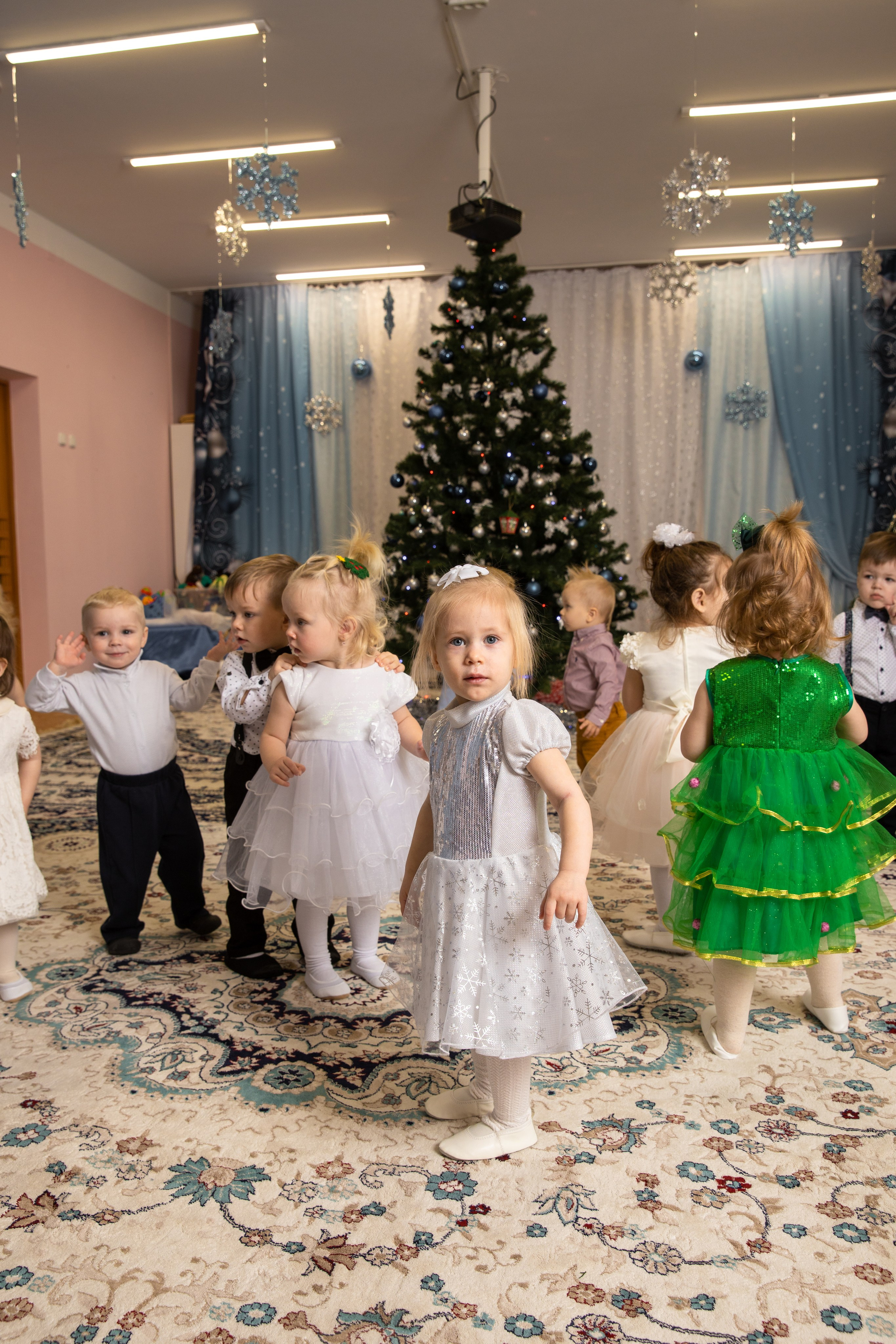 Новогодний утренник Успех. Фотограф в Железнодорожном и Балашихе