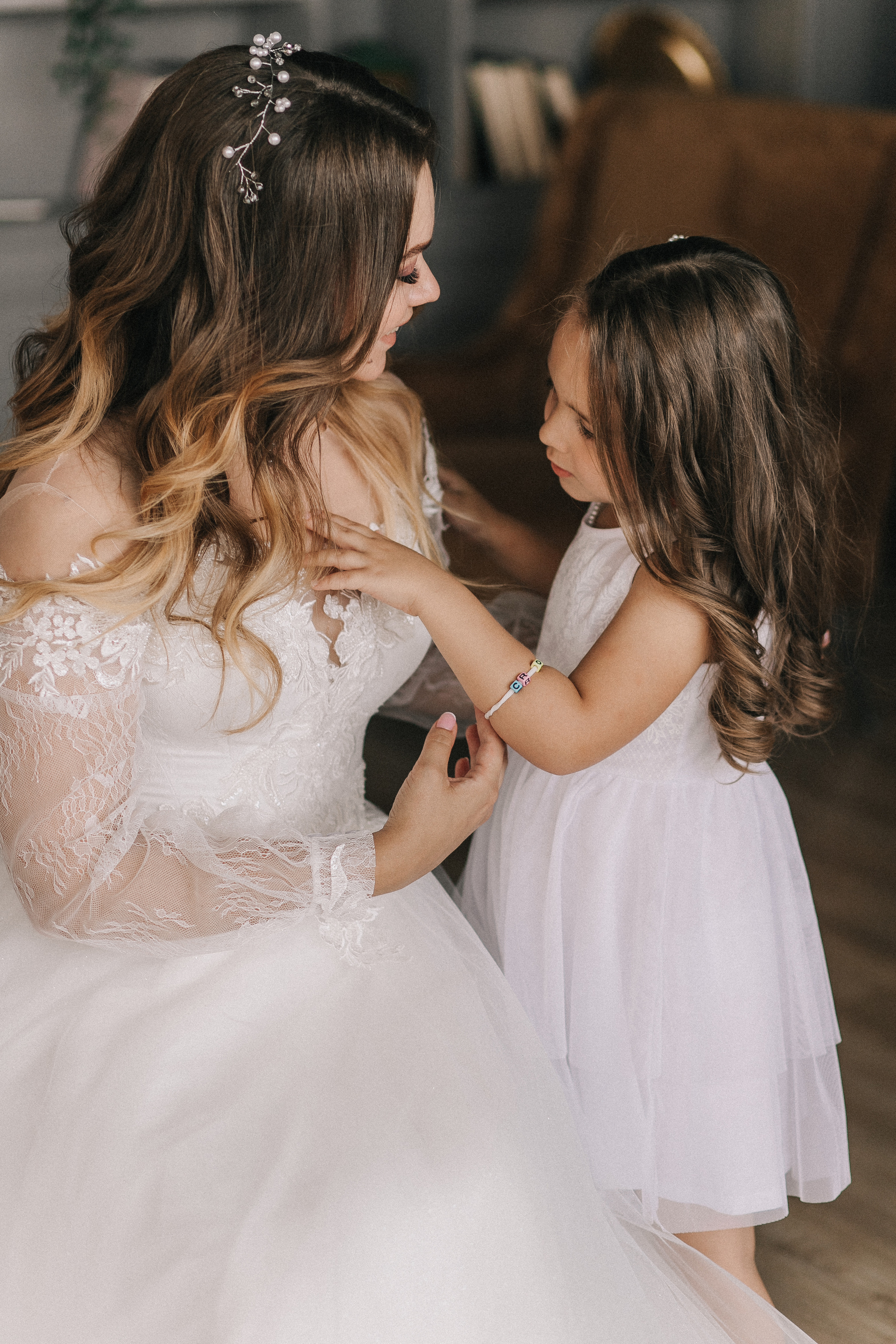 Татьяна и Никита, студия, парк. Свадебный фотограф Юлия Сарапульцева, Ижевск