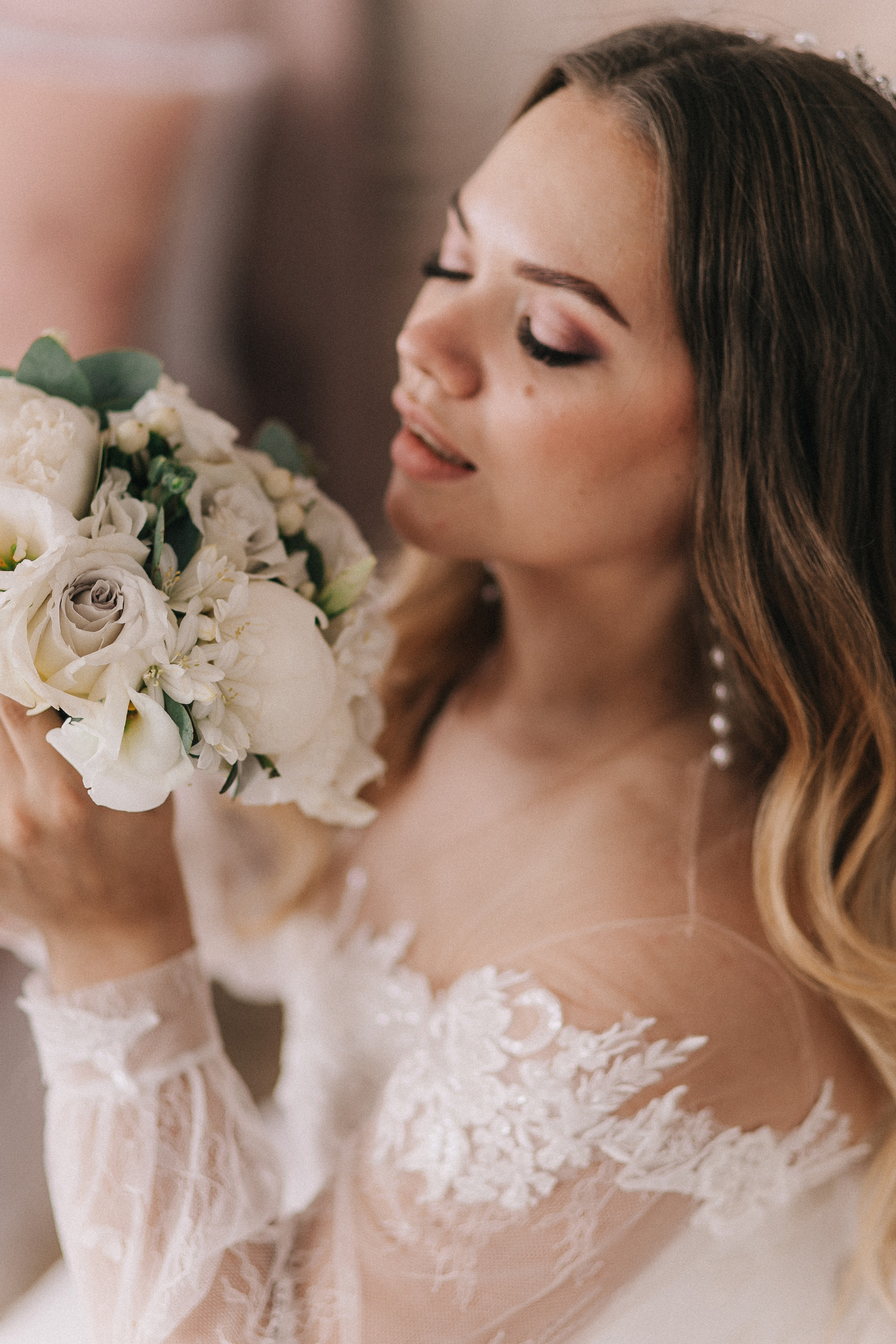 Татьяна и Никита, студия, парк. Свадебный фотограф Юлия Сарапульцева, Ижевск