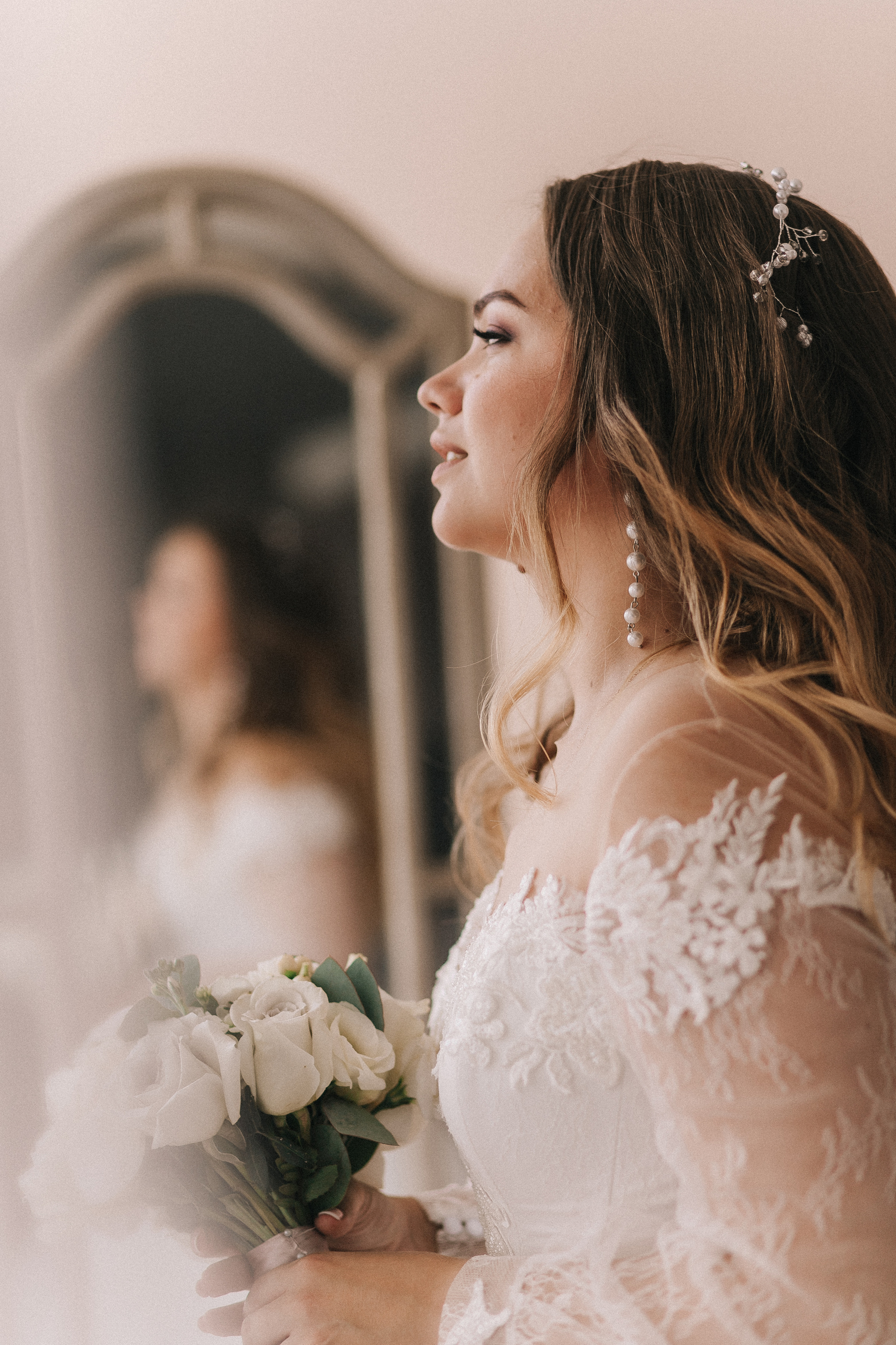 Татьяна и Никита, студия, парк. Свадебный фотограф Юлия Сарапульцева, Ижевск