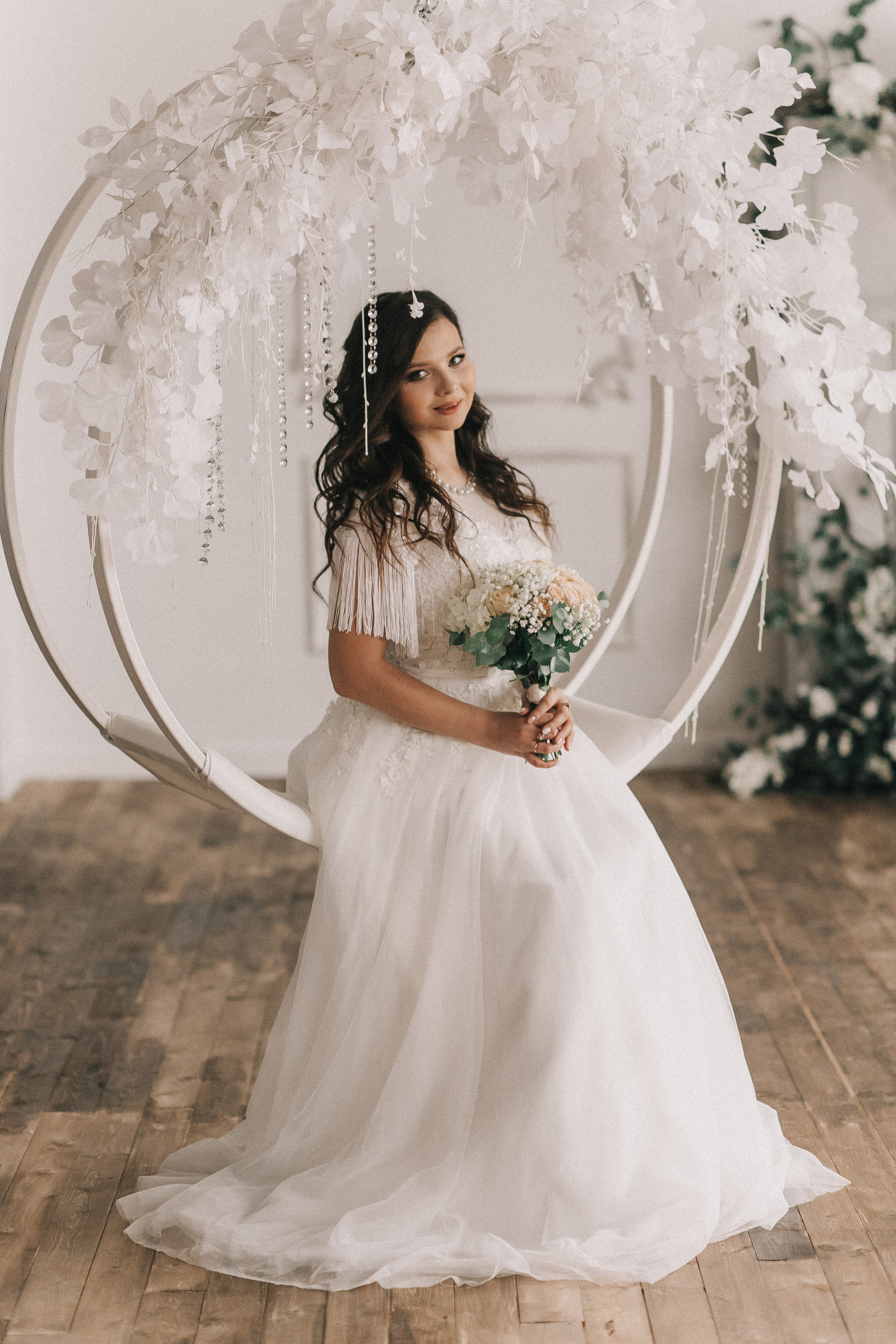 Анастасия и Вячеслав в студии и Бобровой долине. Свадебный фотограф Юлия Сарапульцева, Ижевск