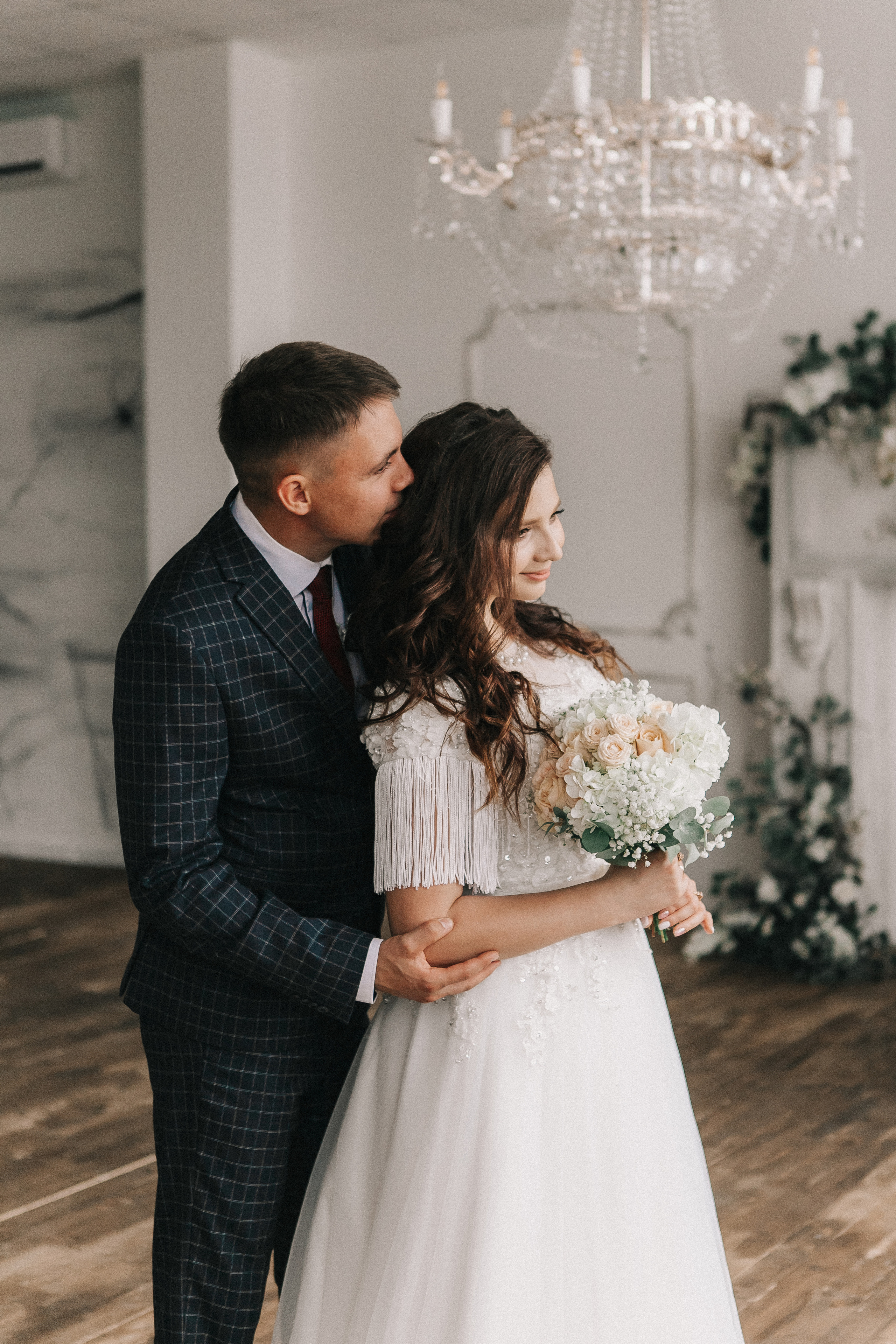 Анастасия и Вячеслав в студии и Бобровой долине. Свадебный фотограф Юлия Сарапульцева, Ижевск