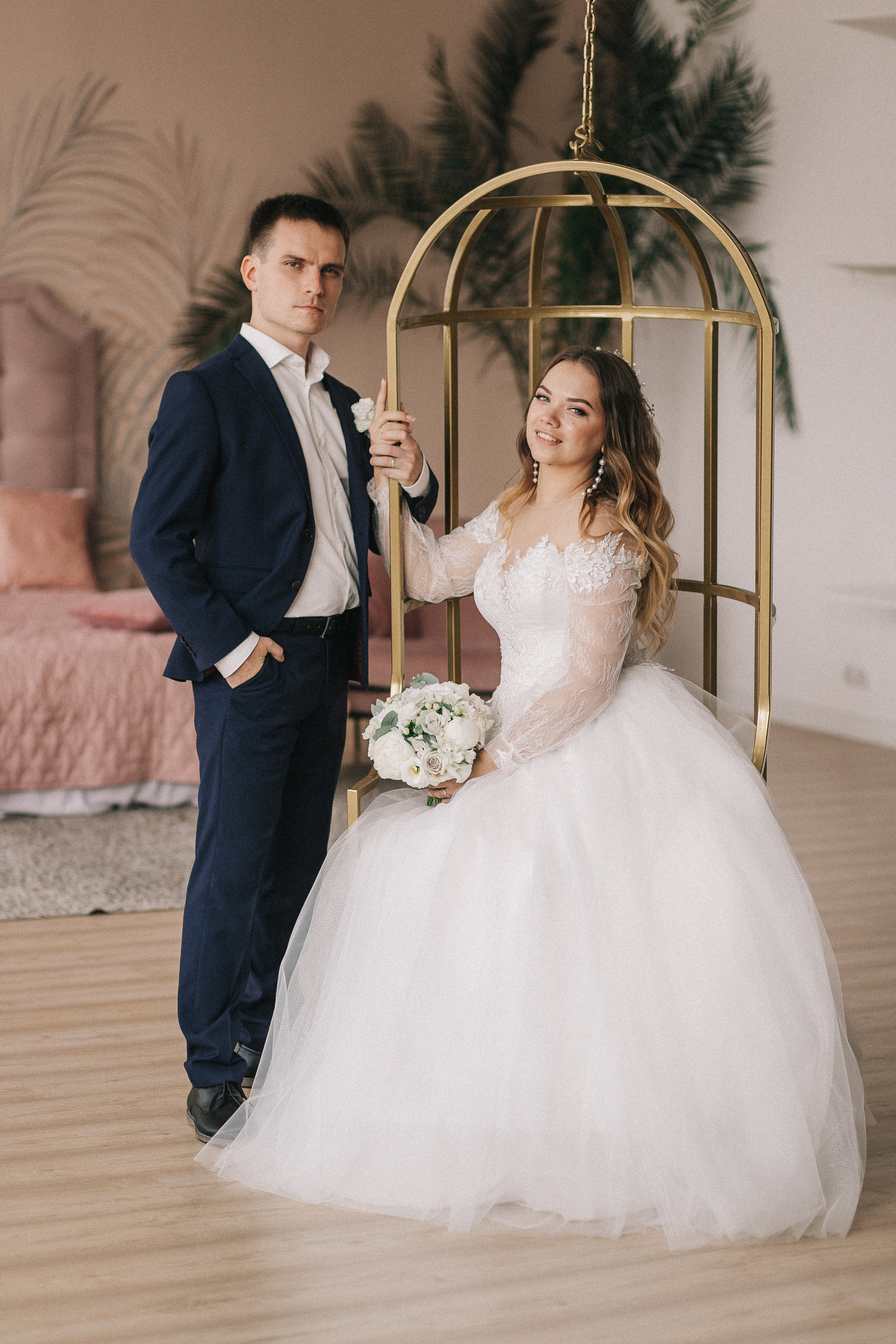 Татьяна и Никита, студия, парк. Свадебный фотограф Юлия Сарапульцева, Ижевск